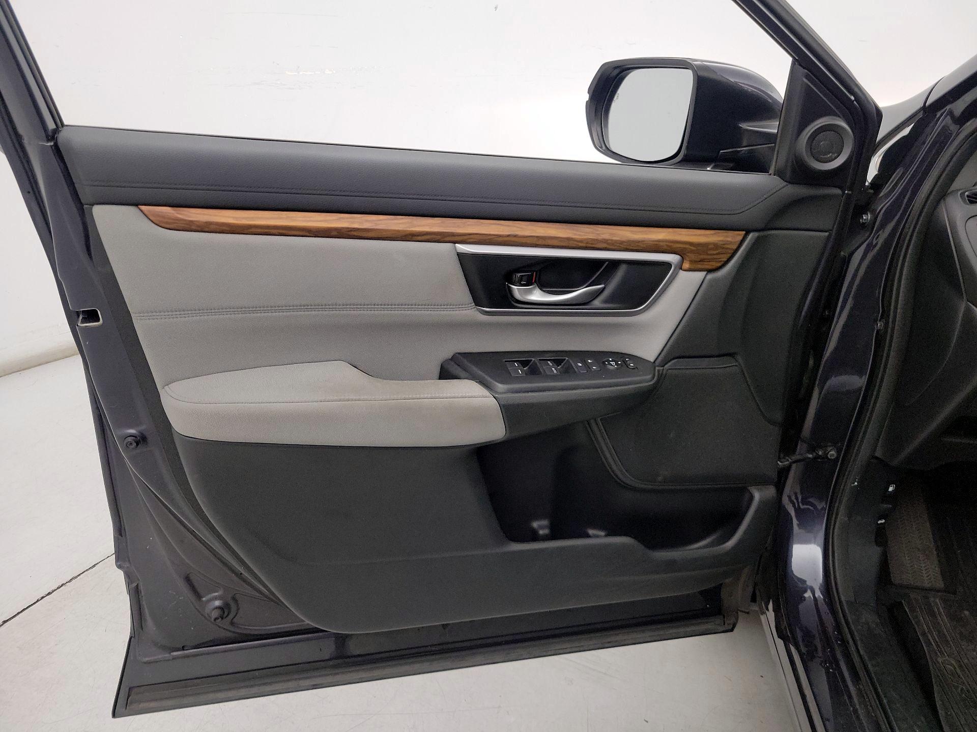 Thumbnail: 2017 Honda CR-V - 12