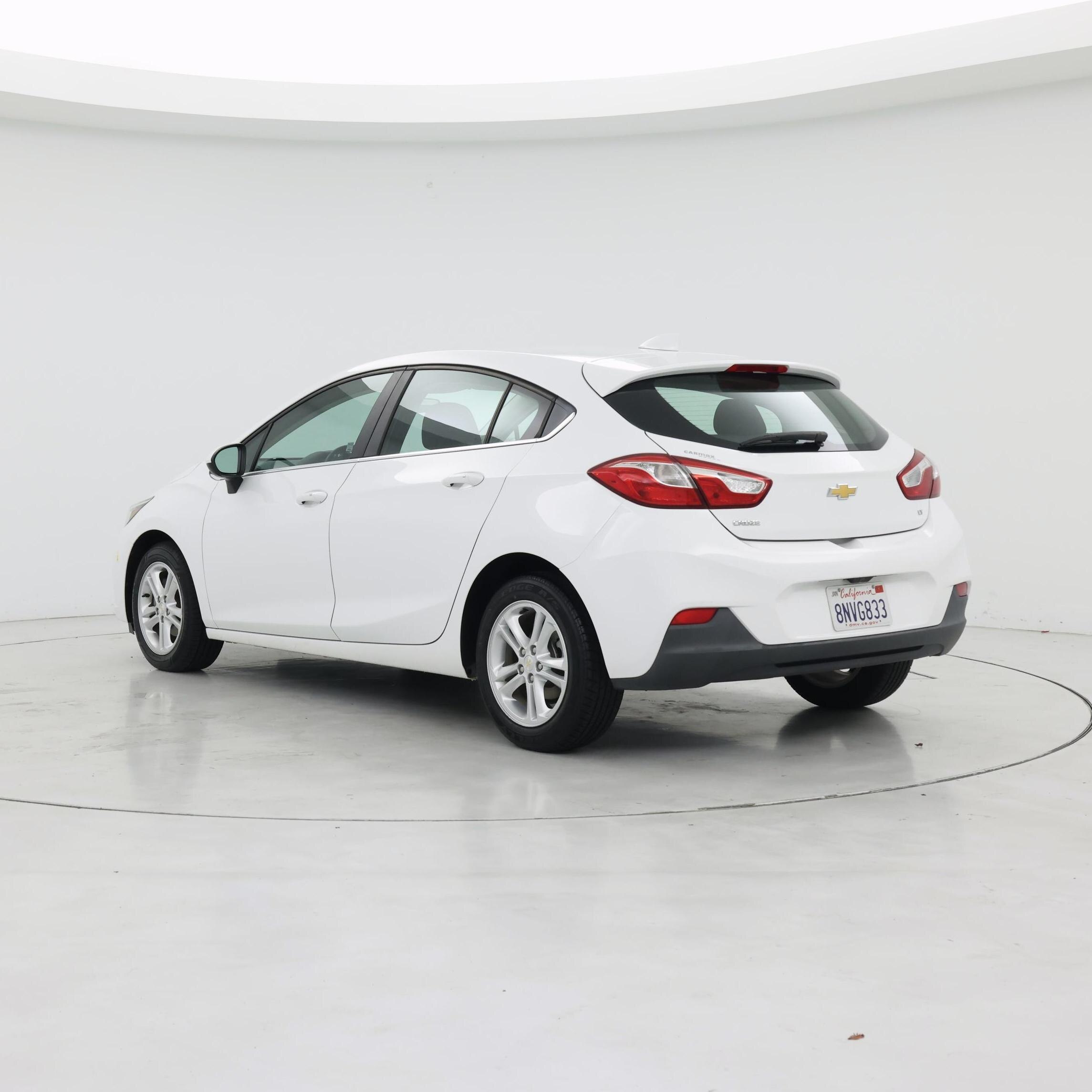 Thumbnail: 2018 Chevrolet Cruze - 2