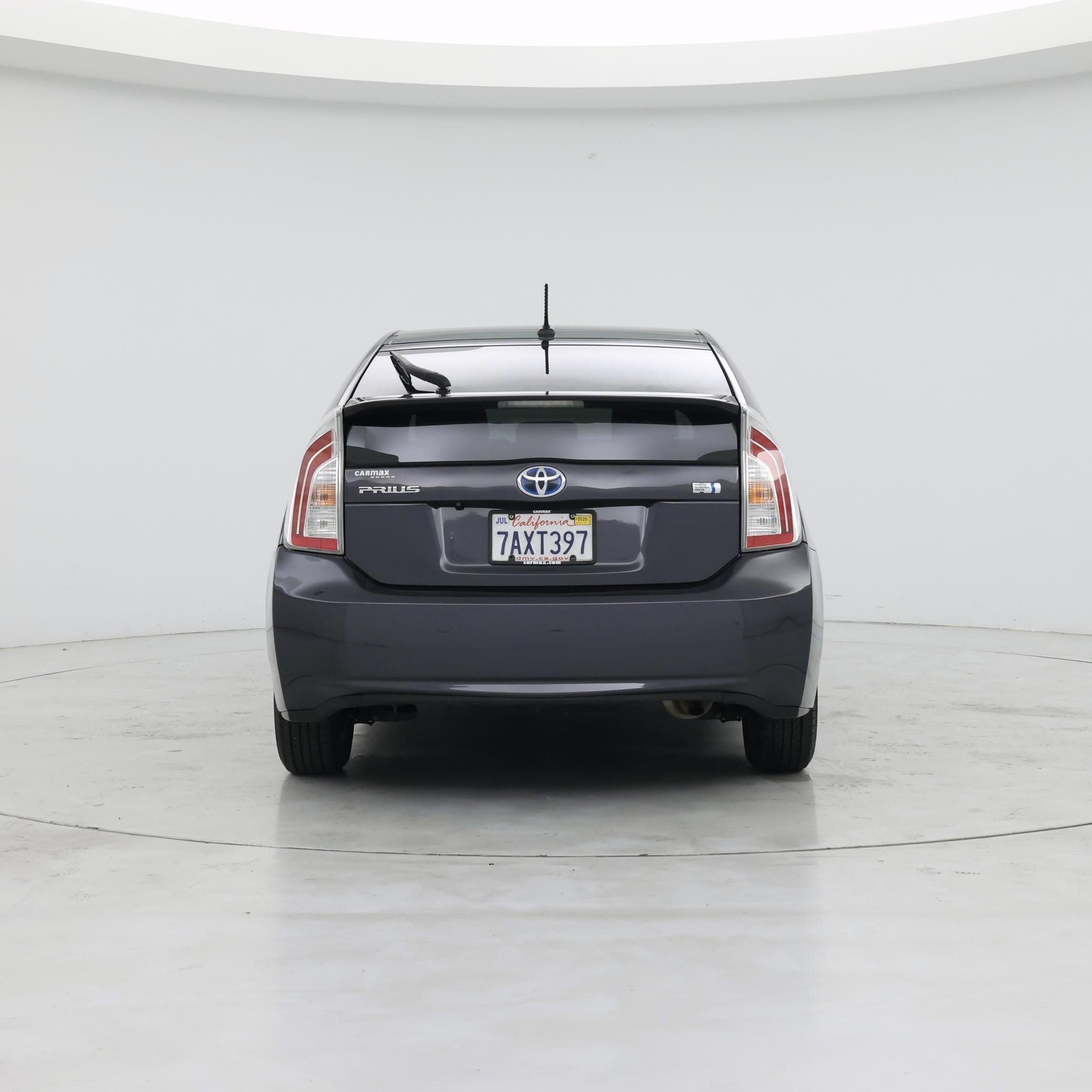 Thumbnail: 2013 Toyota Prius - 6