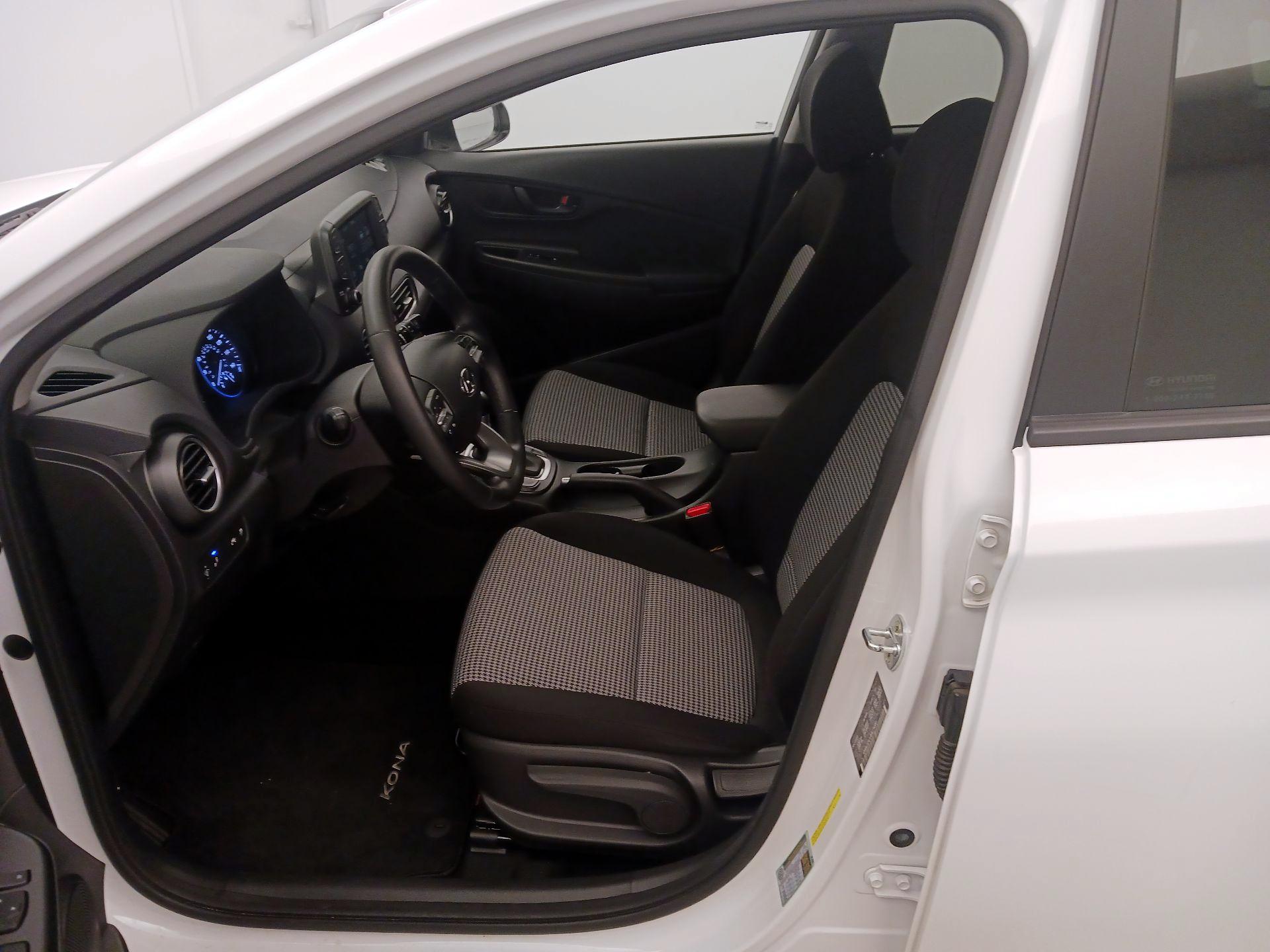 Thumbnail: 2021 Hyundai Kona - 12