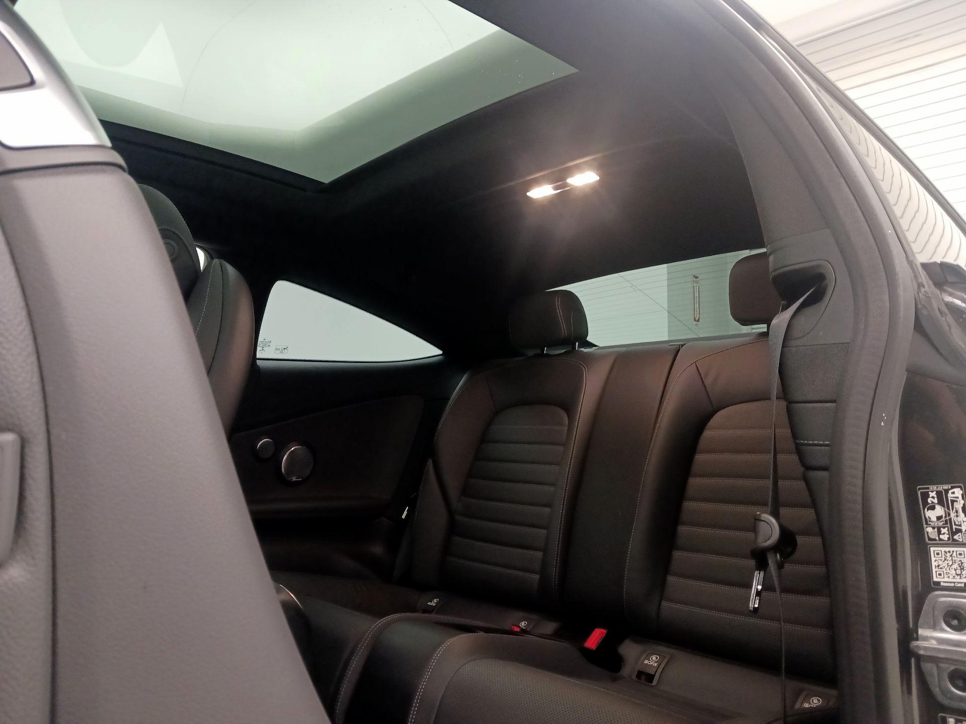 Thumbnail: 2019 Mercedes-Benz C-Class - 20