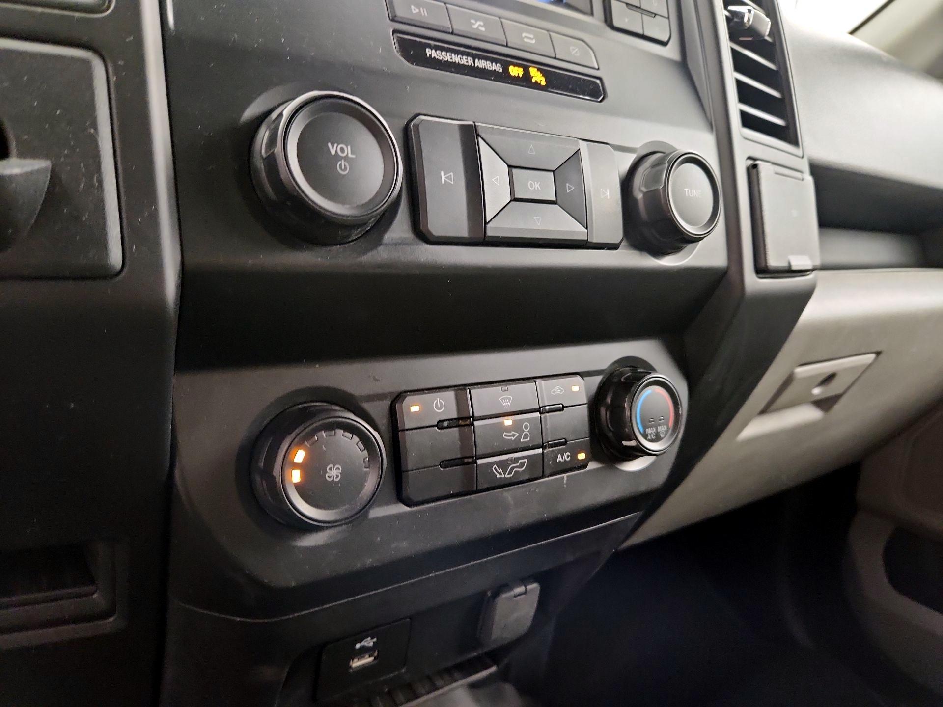 Thumbnail: 2020 Ford F-150 - 16