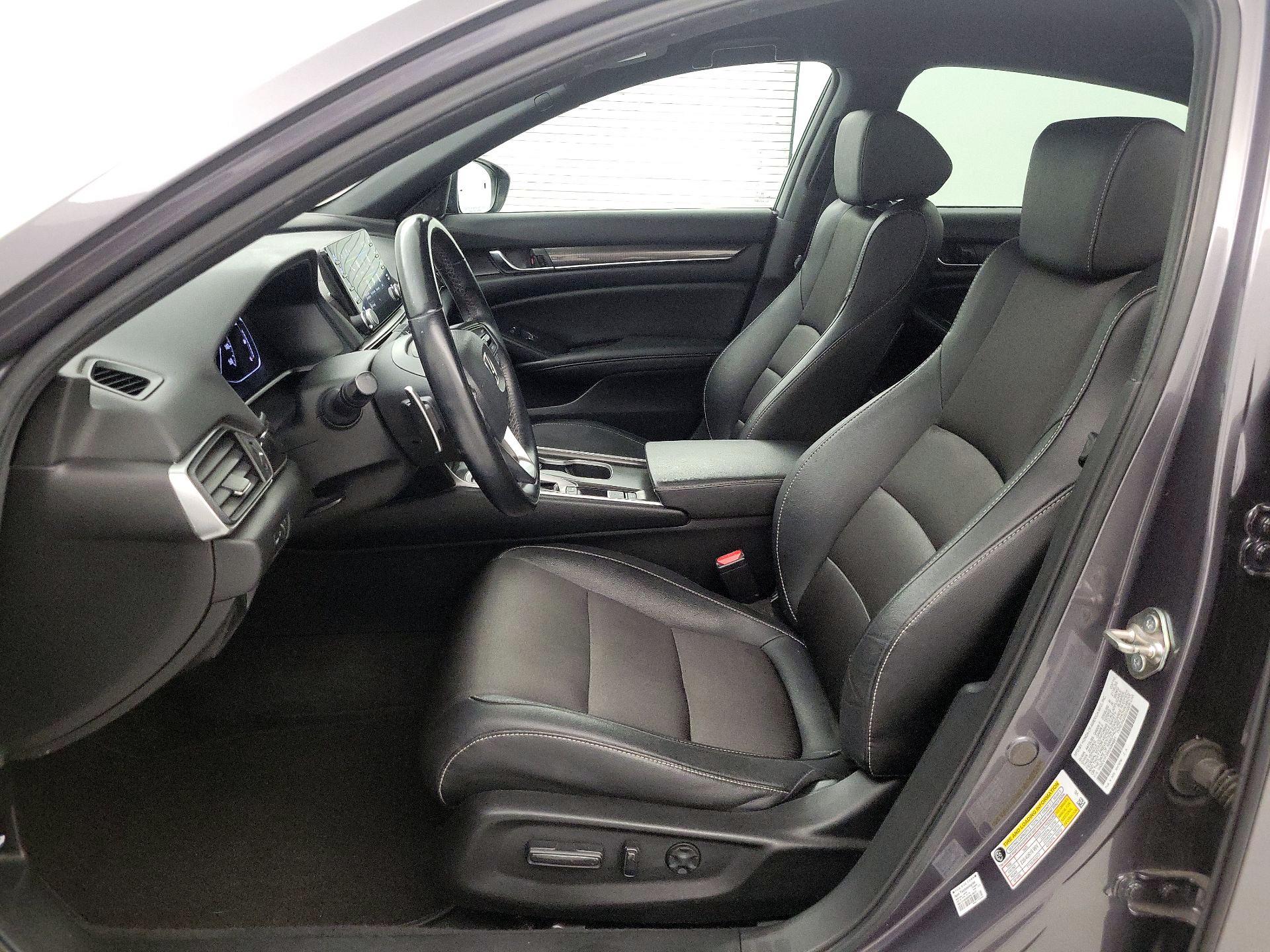 Thumbnail: 2019 Honda Accord - 11