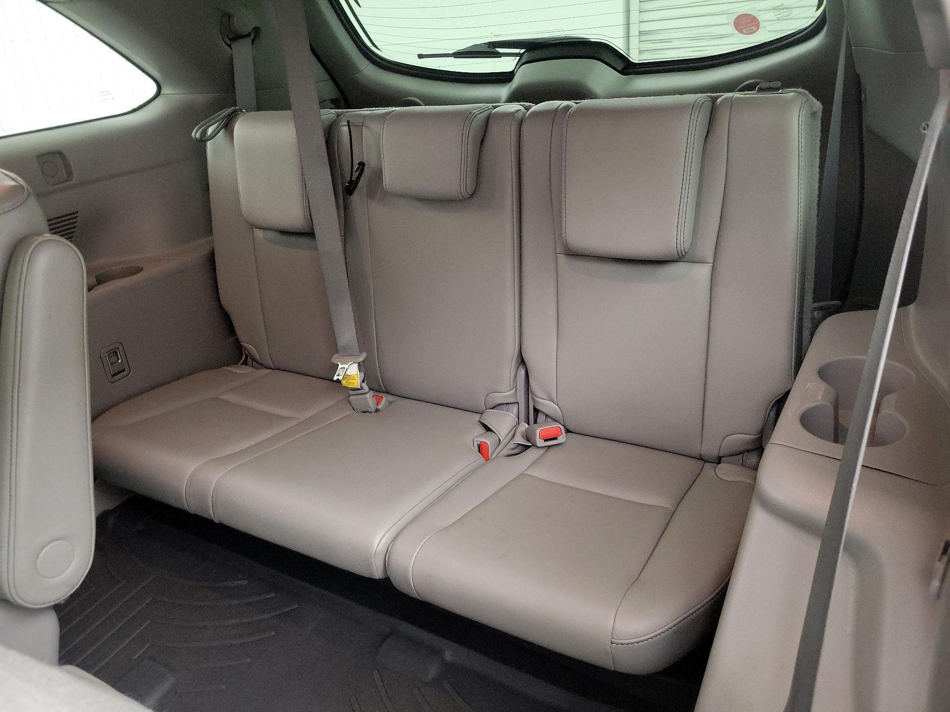 Thumbnail: 2015 Toyota Highlander - 20