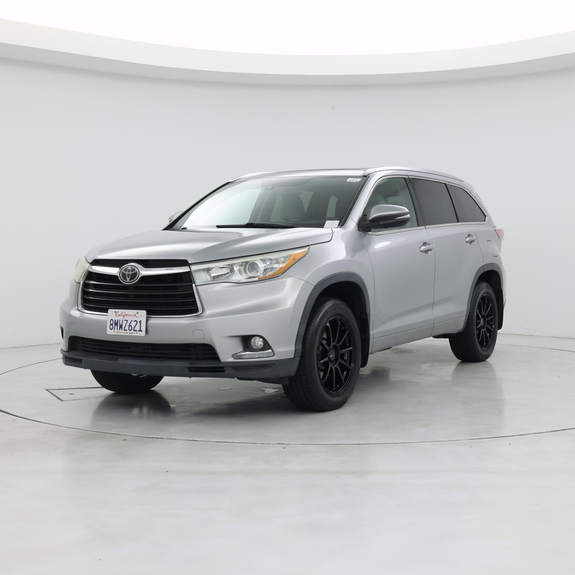 Thumbnail: 2015 Toyota Highlander - 4
