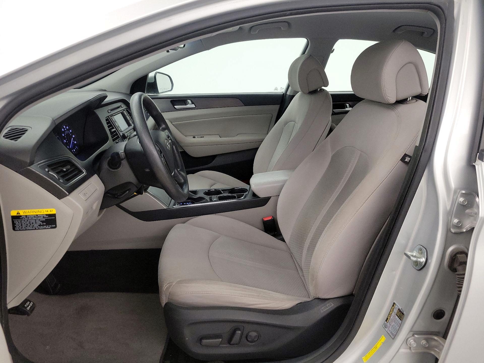 Thumbnail: 2015 Hyundai Sonata - 11