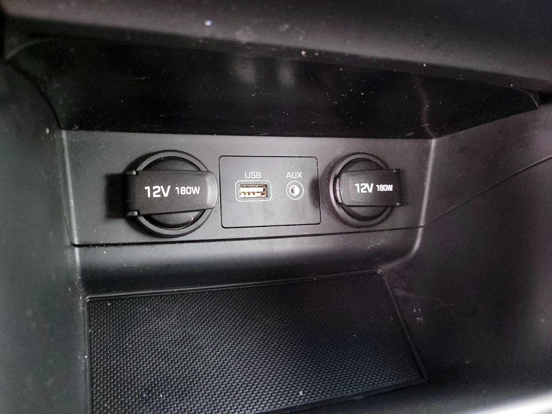 Thumbnail: 2015 Hyundai Sonata - 18