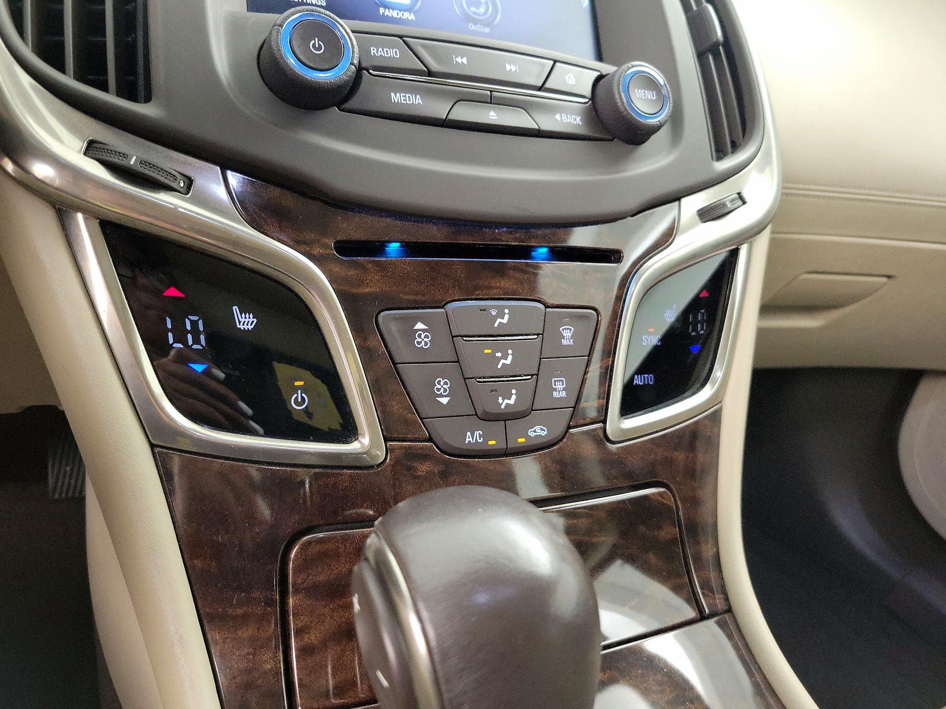 Thumbnail: 2014 Buick LaCrosse - 16
