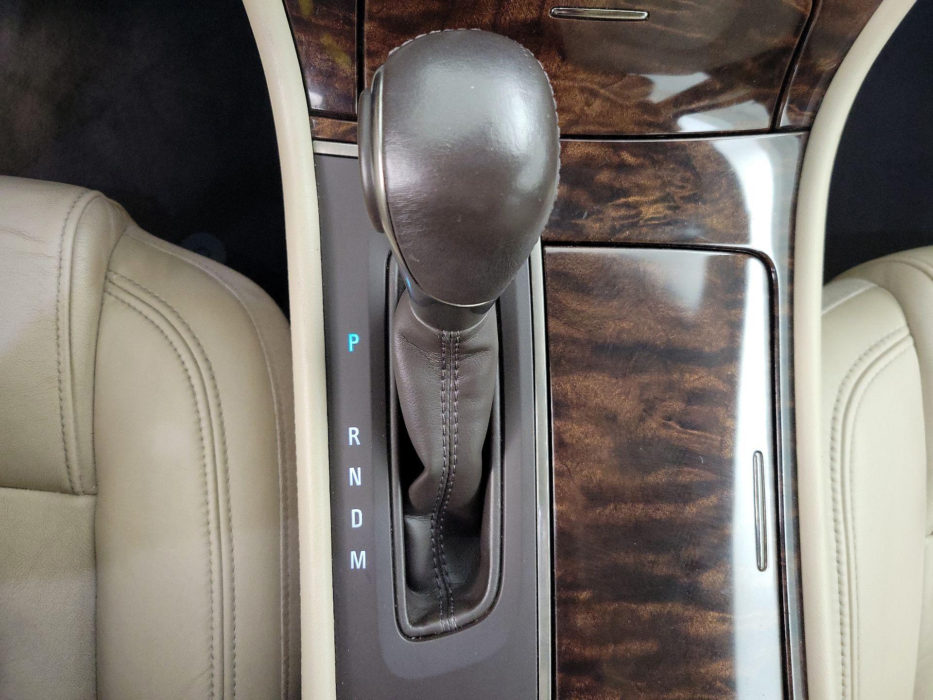 Thumbnail: 2014 Buick LaCrosse - 17
