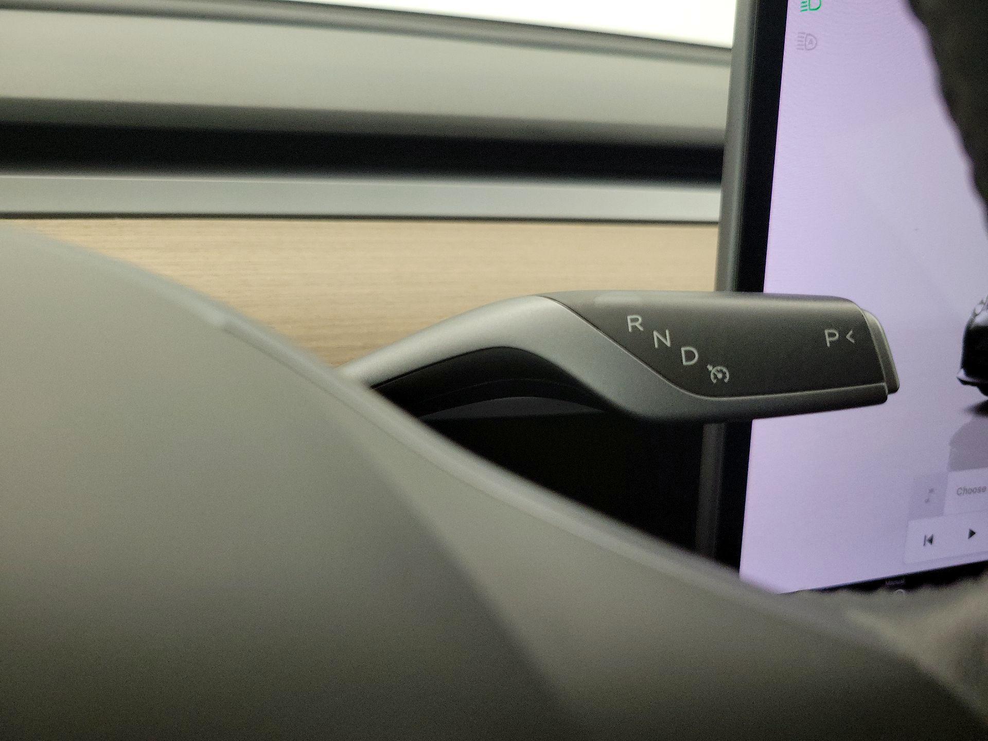 Thumbnail: 2023 Tesla Model 3 - 17