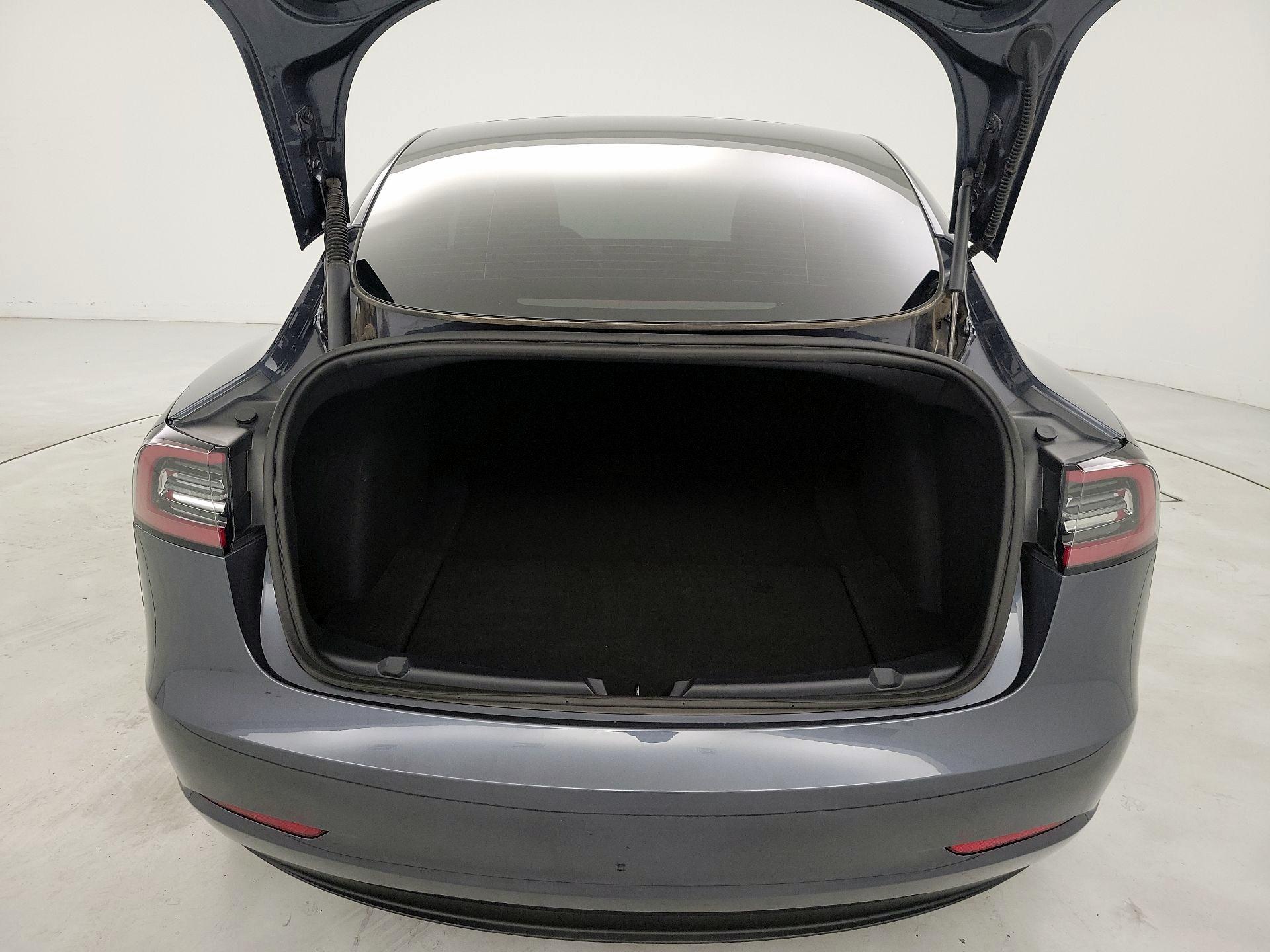 Thumbnail: 2023 Tesla Model 3 - 20