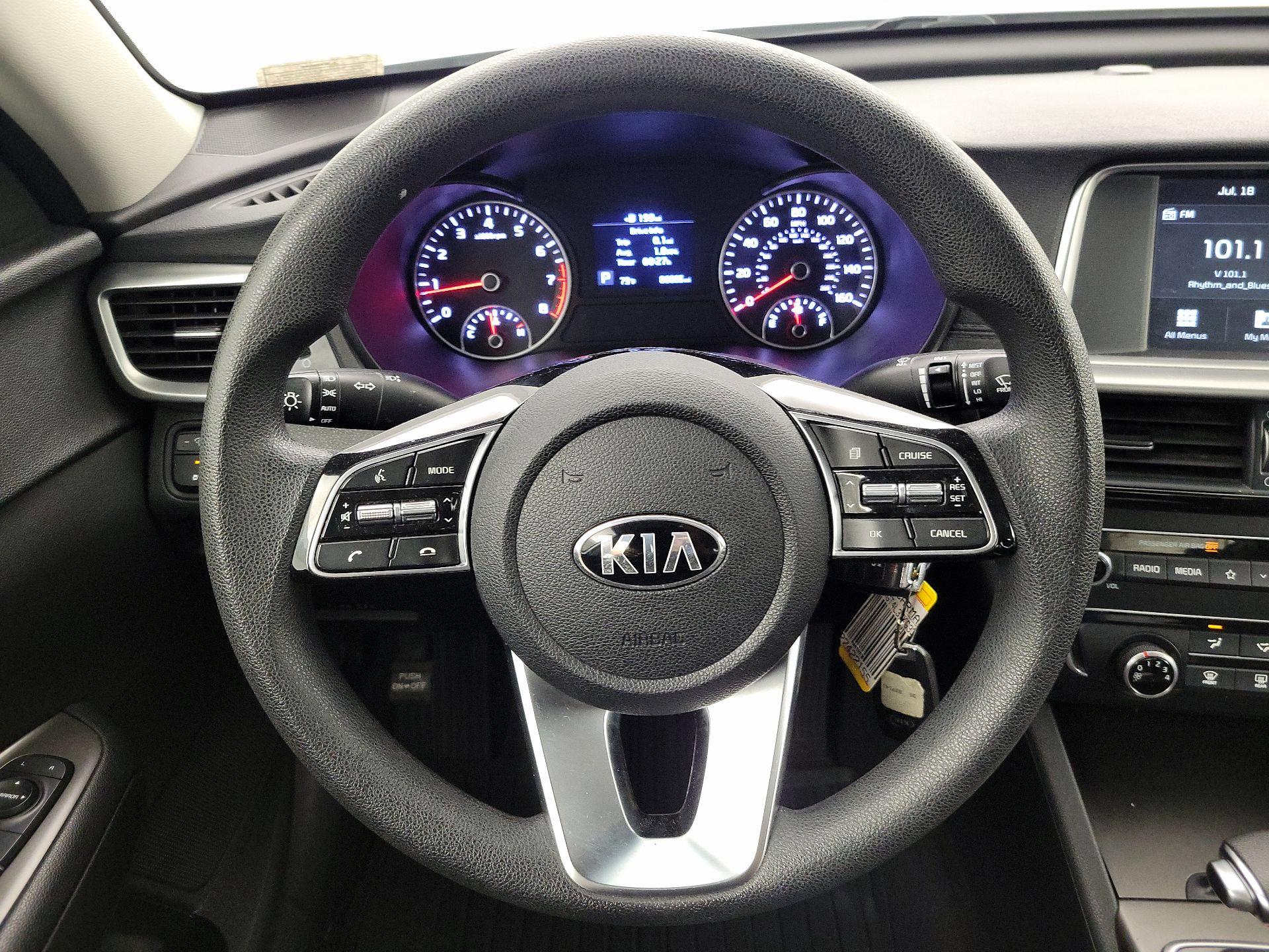 Thumbnail: 2019 Kia Optima - 10