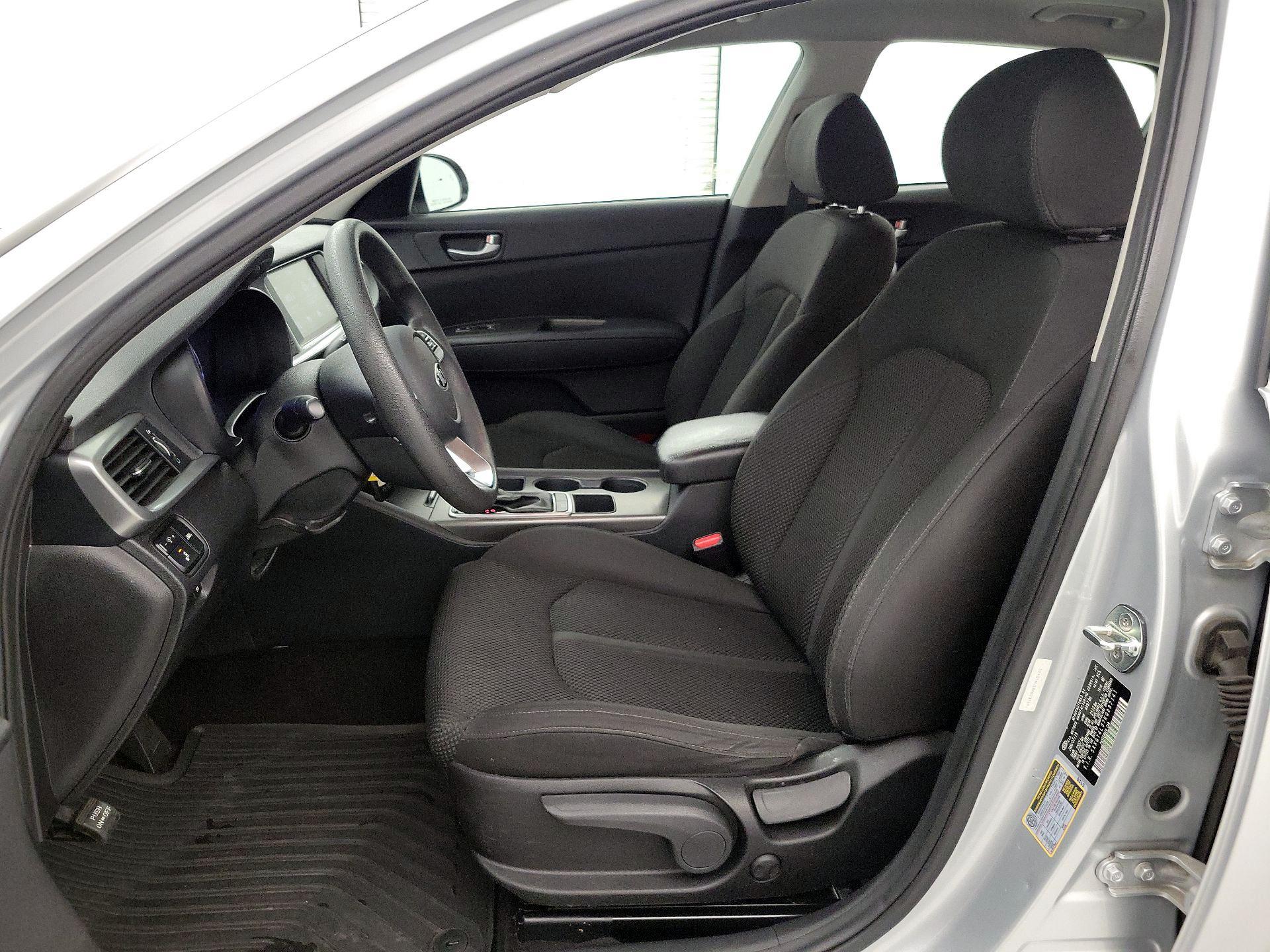 Thumbnail: 2019 Kia Optima - 11