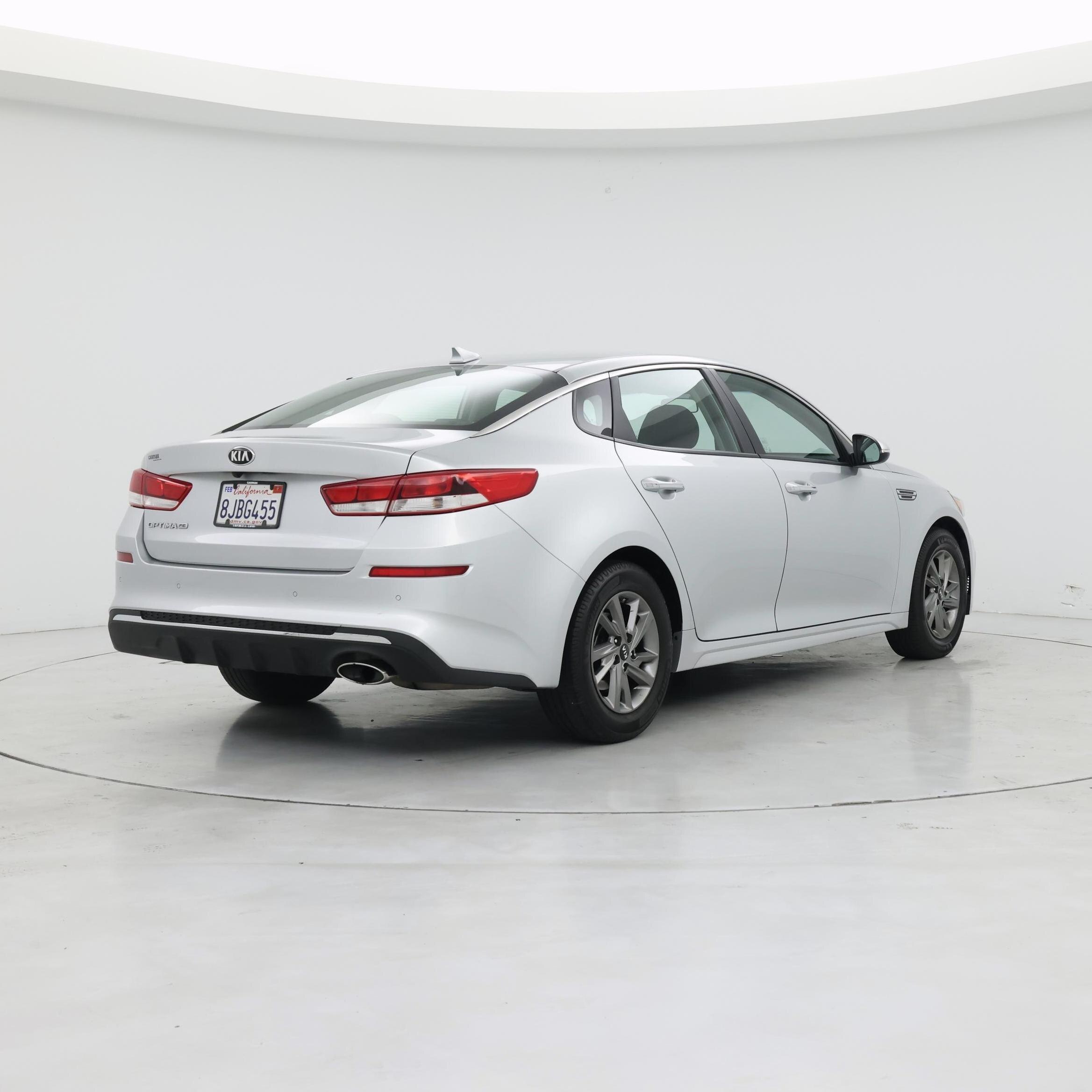 Thumbnail: 2019 Kia Optima - 8