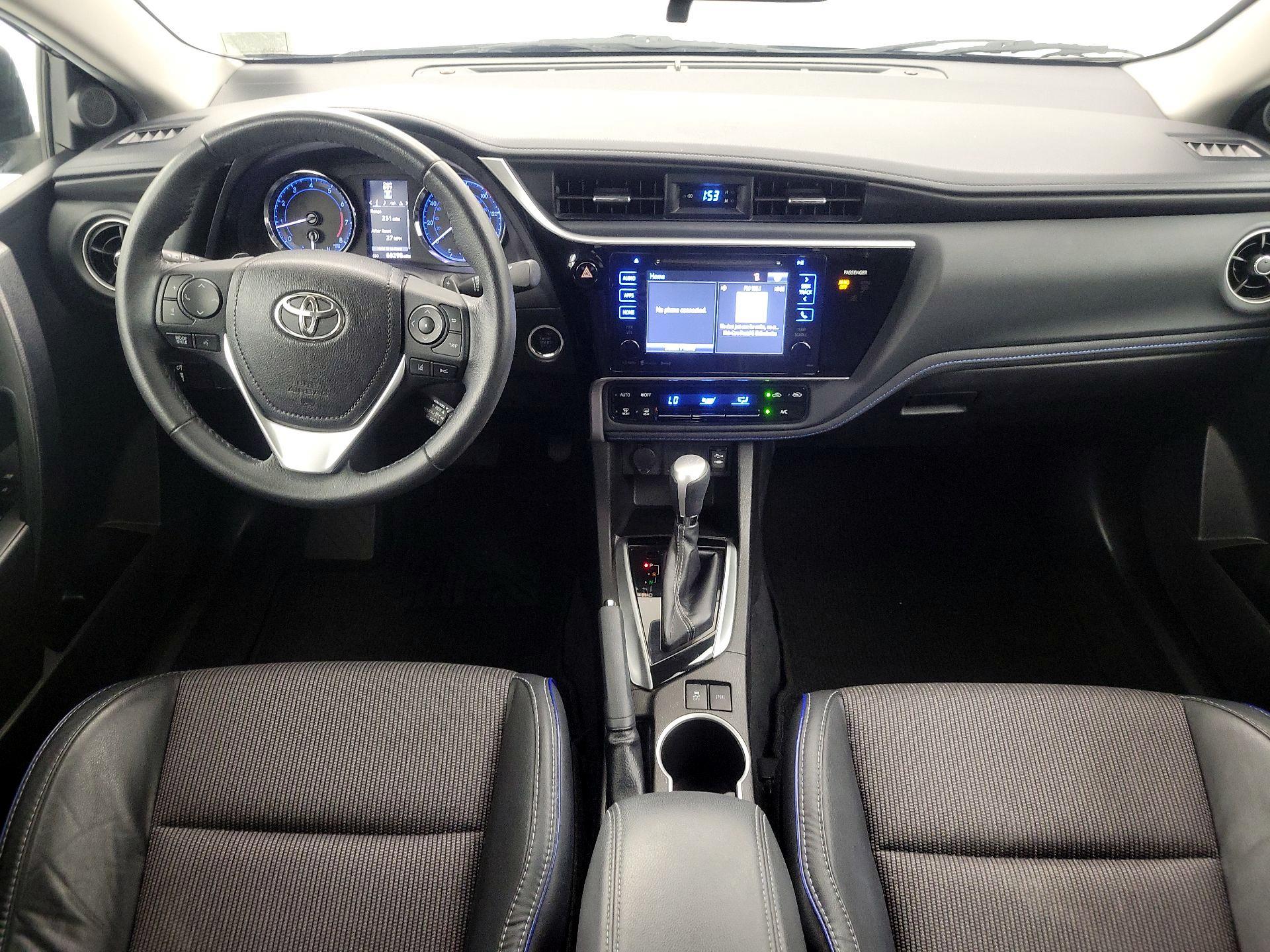Thumbnail: 2017 Toyota Corolla - 9