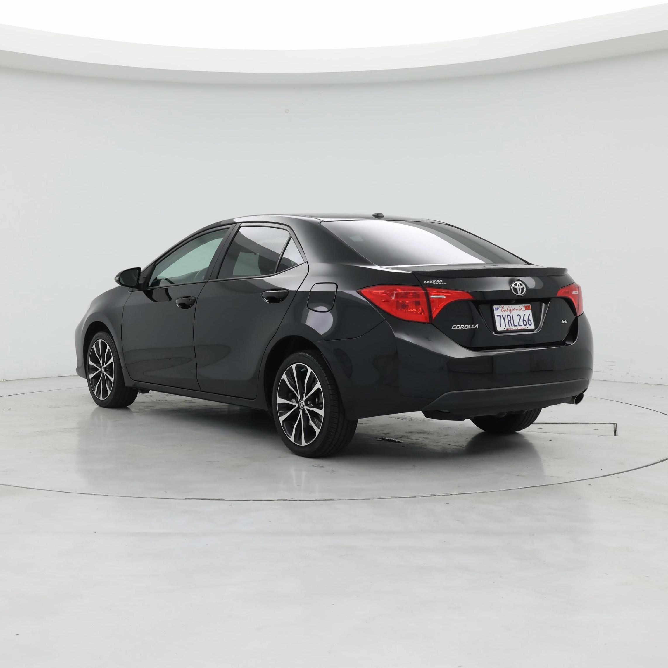 Thumbnail: 2017 Toyota Corolla - 2