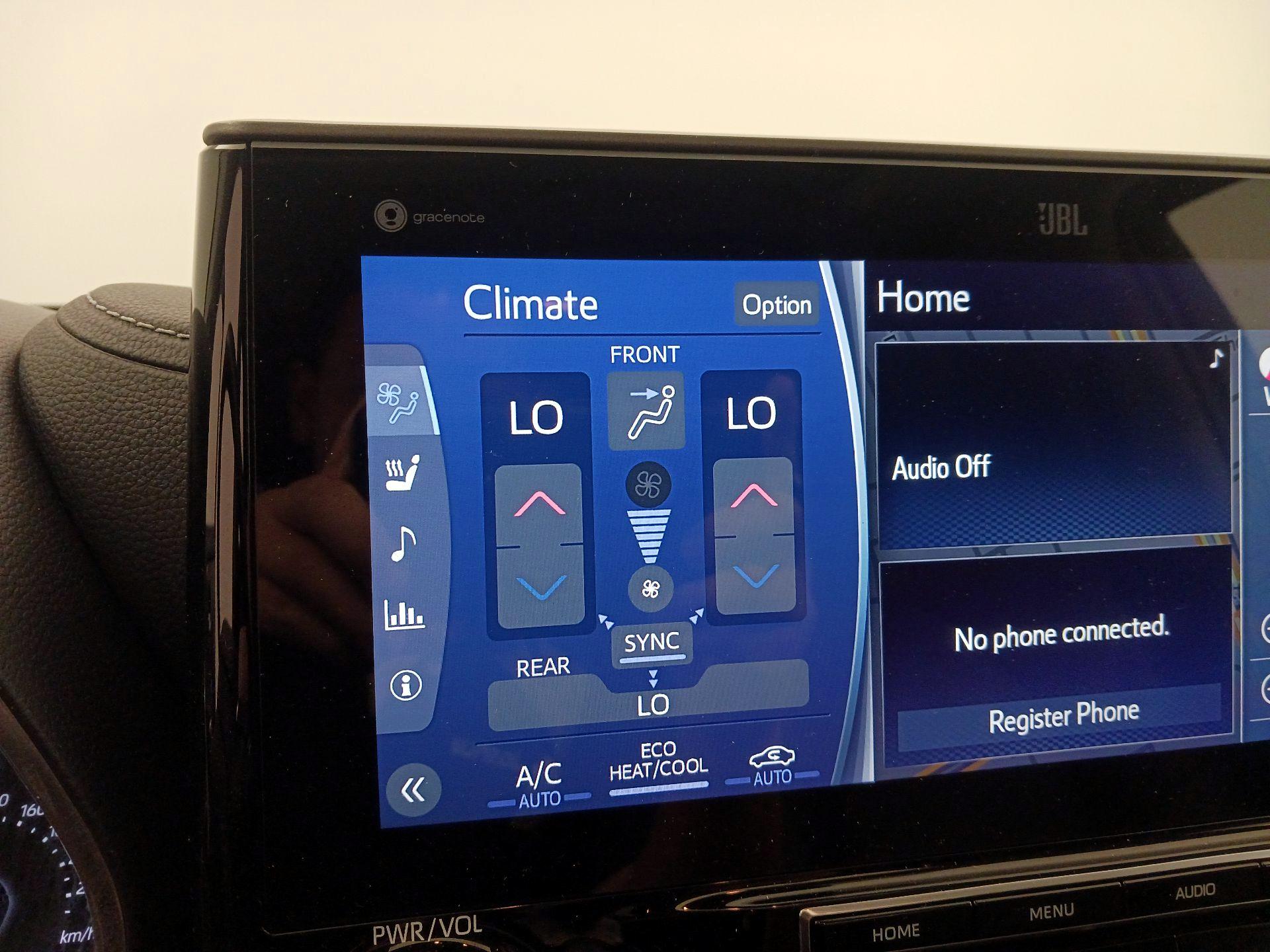 Thumbnail: 2021 Toyota Highlander - 17