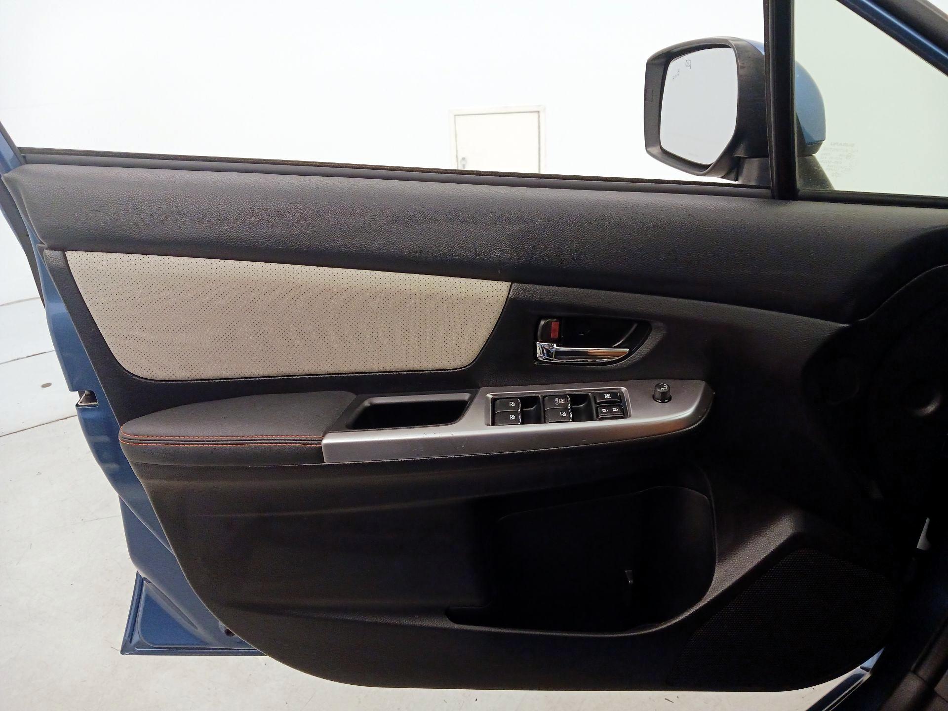 Thumbnail: 2016 Subaru XV Crosstrek - 12