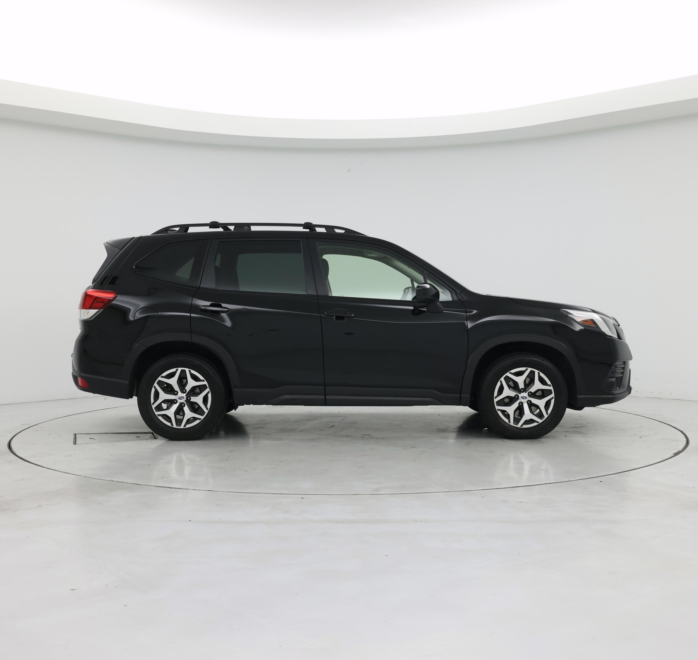Thumbnail: 2022 Subaru Forester - 7