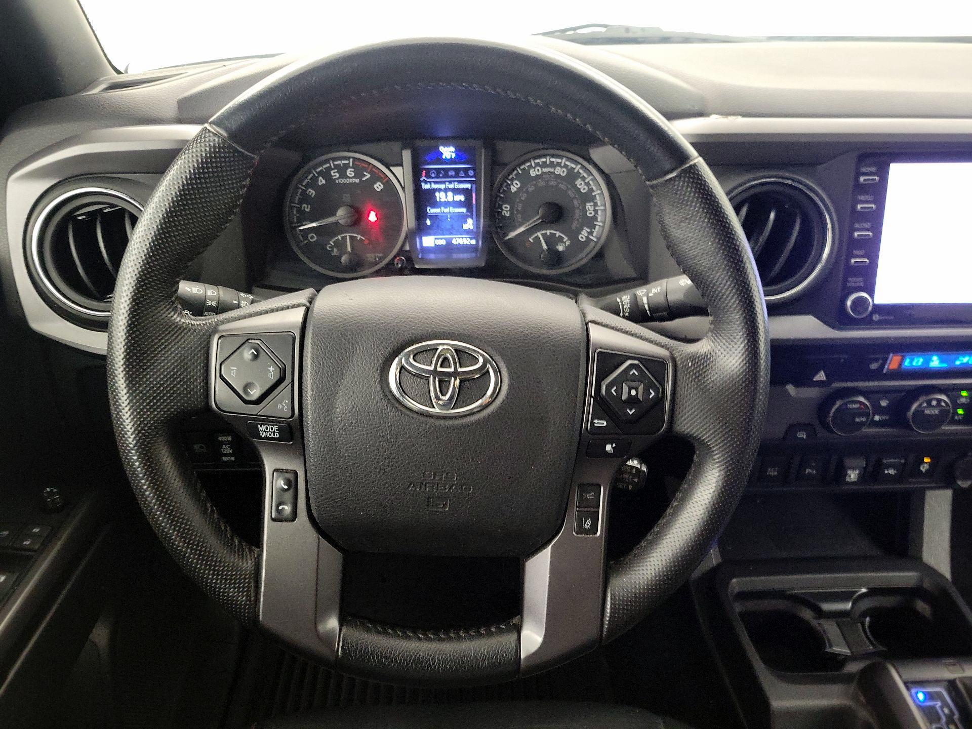 Thumbnail: 2022 Toyota Tacoma - 10