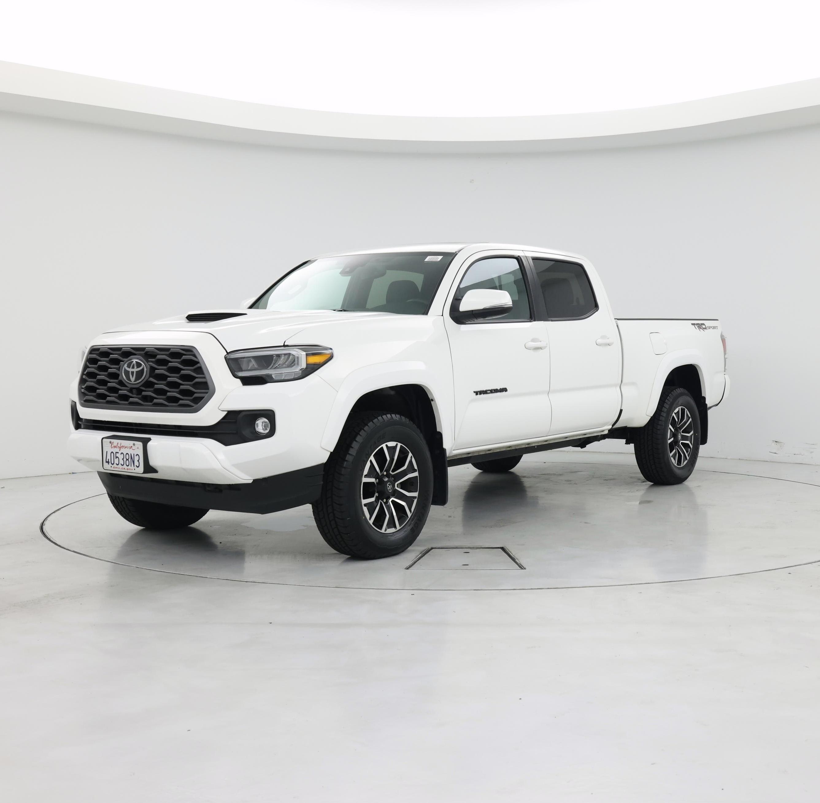 Thumbnail: 2022 Toyota Tacoma - 4