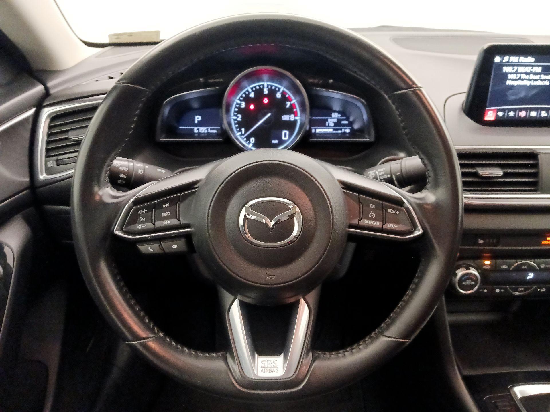 Thumbnail: 2018 Mazda Mazda3 - 10