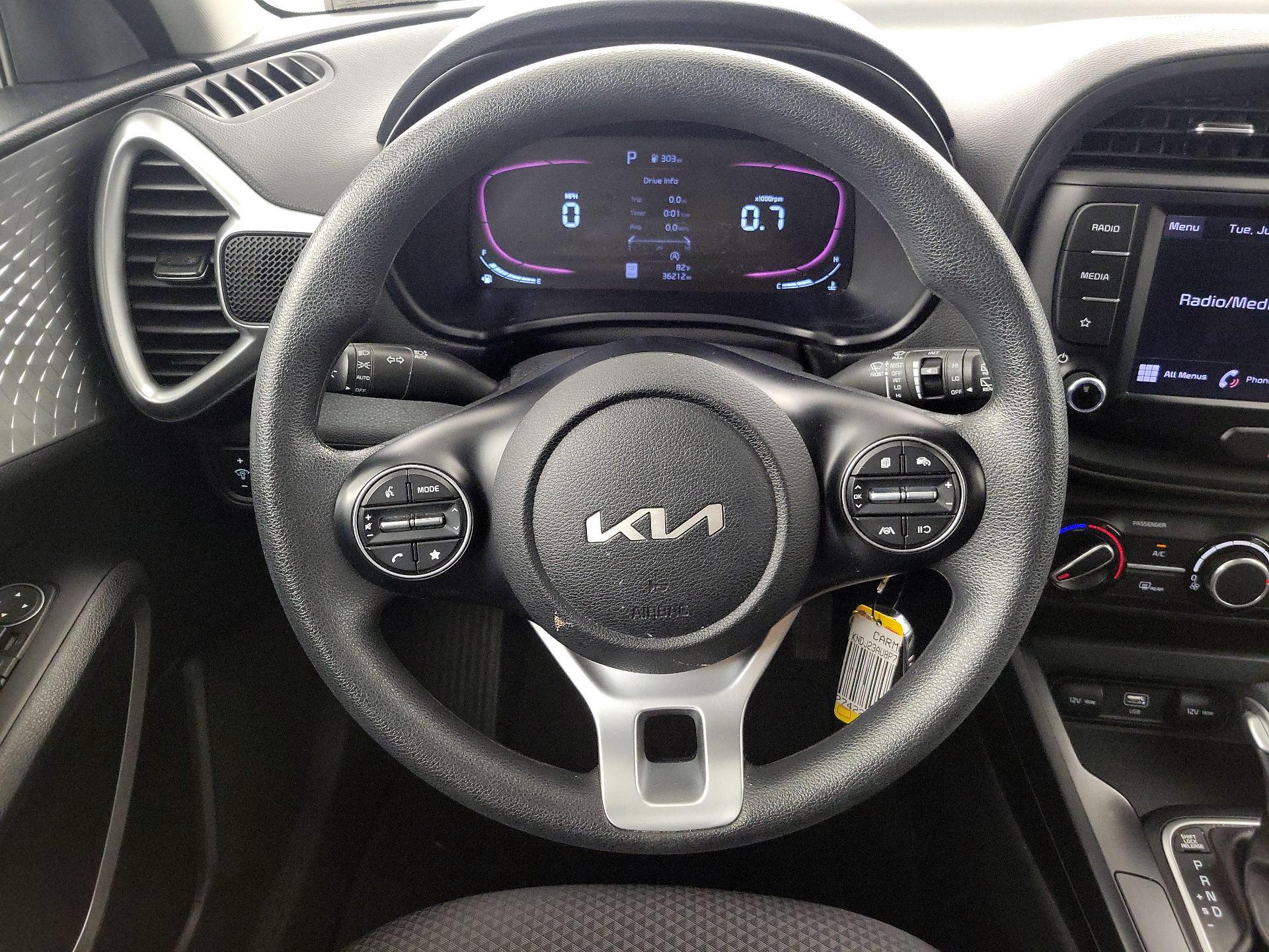 Thumbnail: 2023 Kia Soul - 10