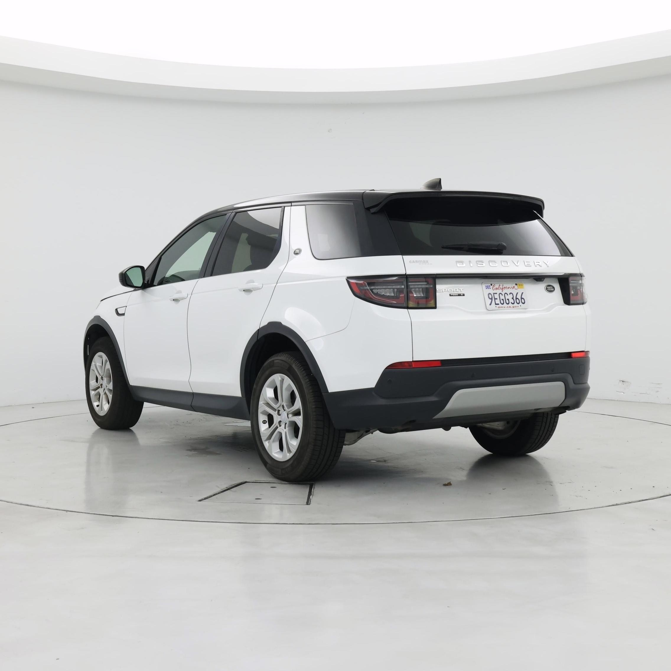 Thumbnail: 2020 Land Rover Discovery Sport - 2
