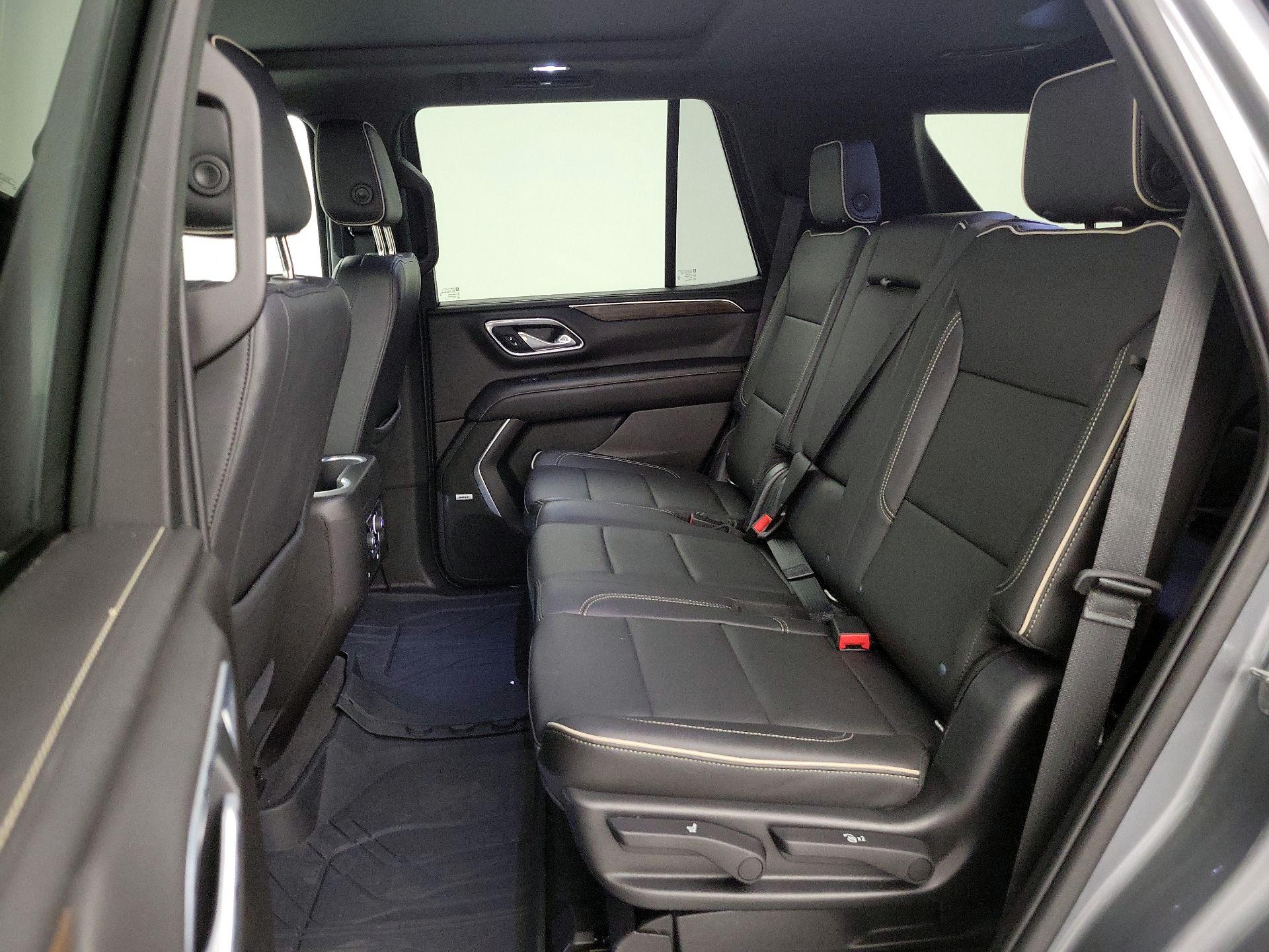 Thumbnail: 2021 Chevrolet Tahoe - 19