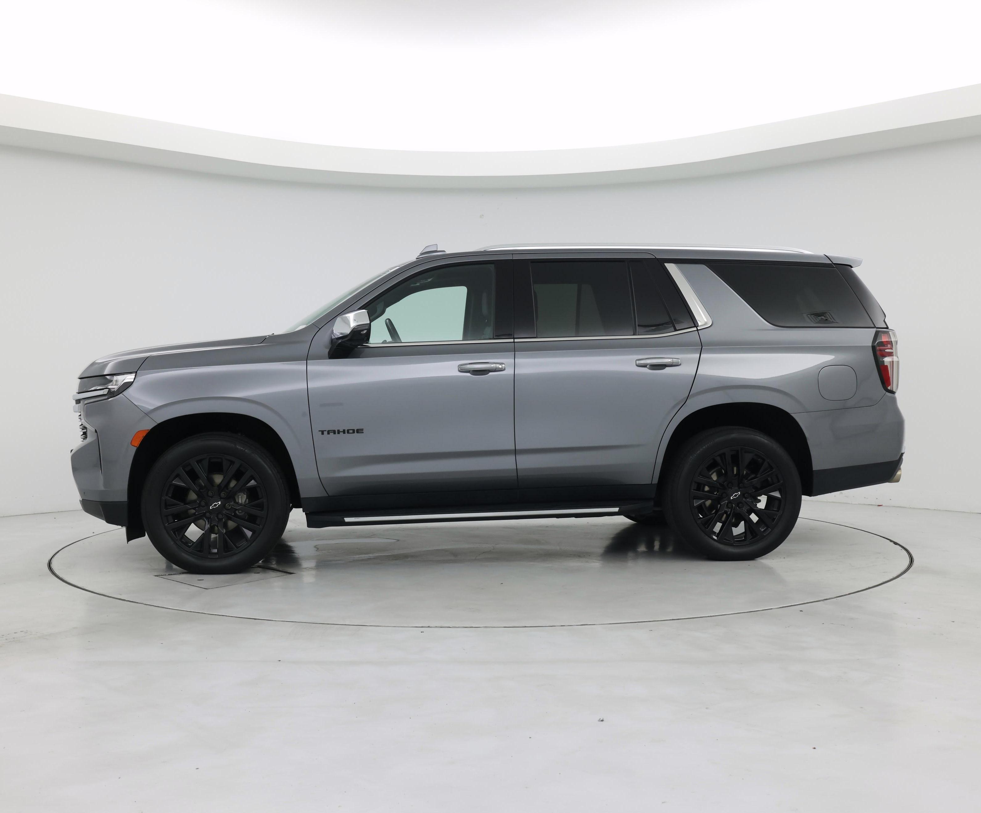 Thumbnail: 2021 Chevrolet Tahoe - 3