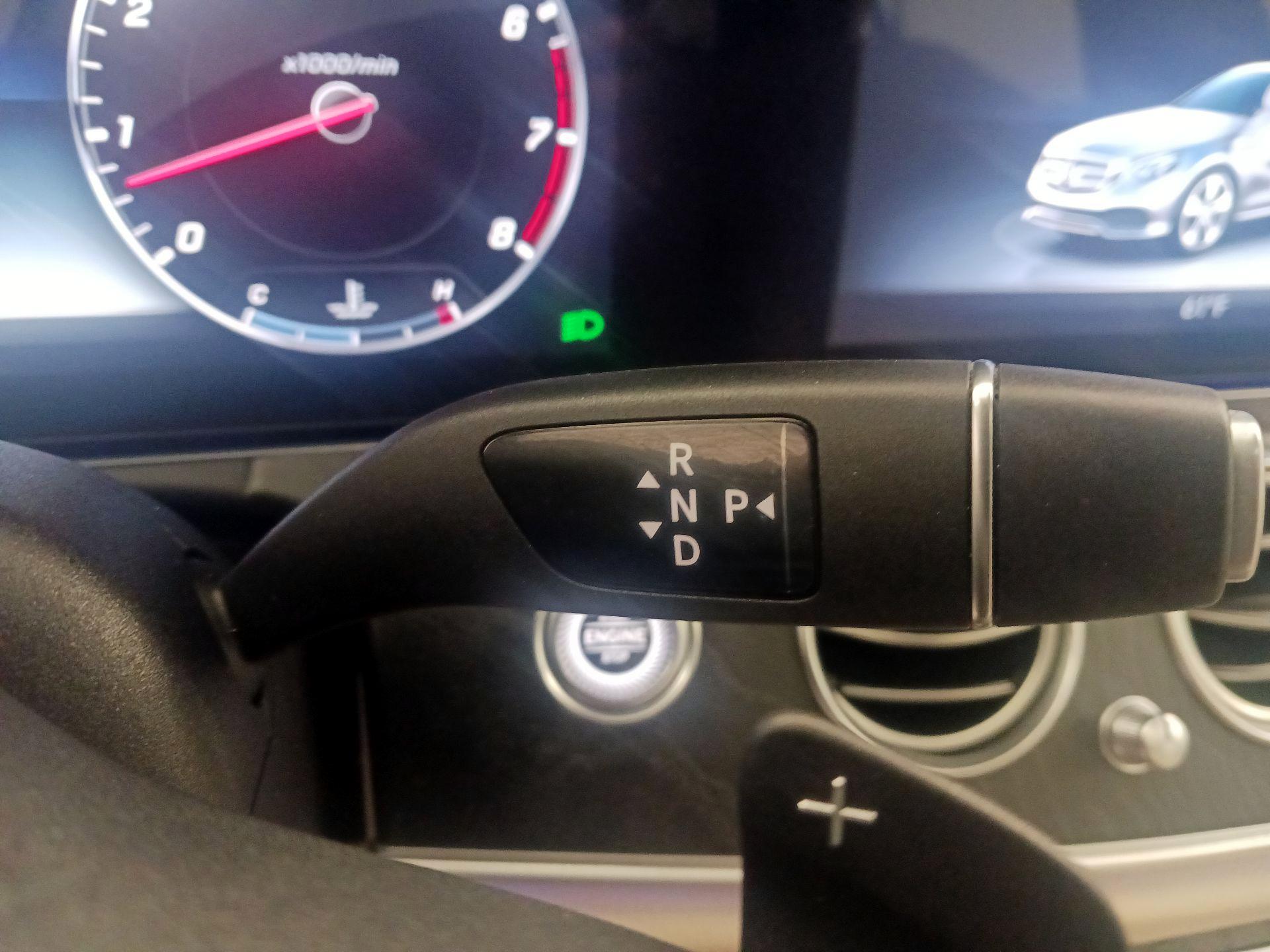 Thumbnail: 2019 Mercedes-Benz E-Class - 17