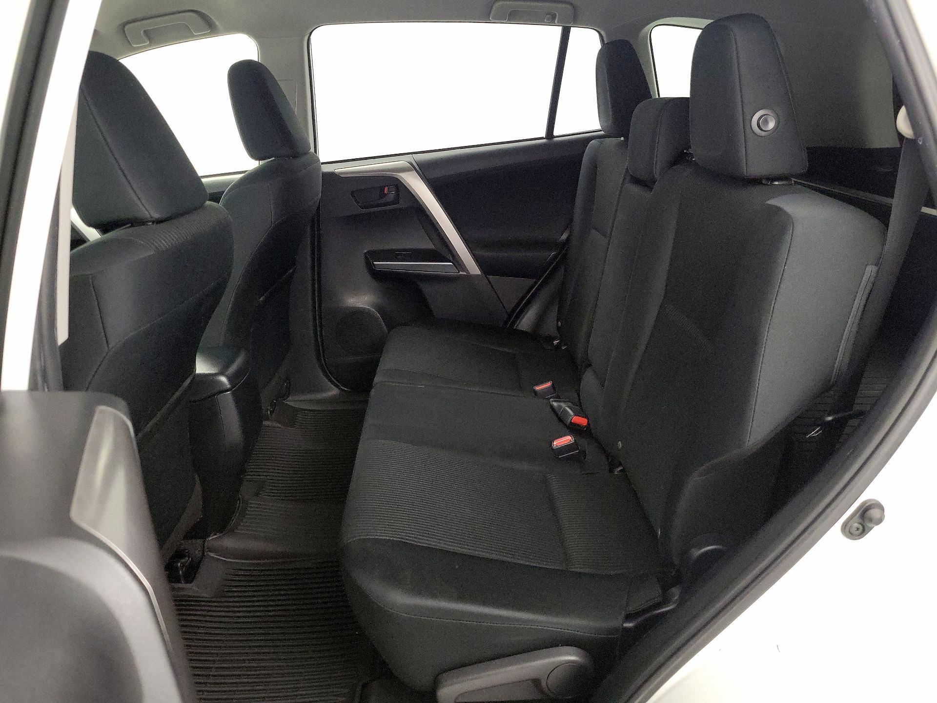 Thumbnail: 2017 Toyota RAV4 - 19