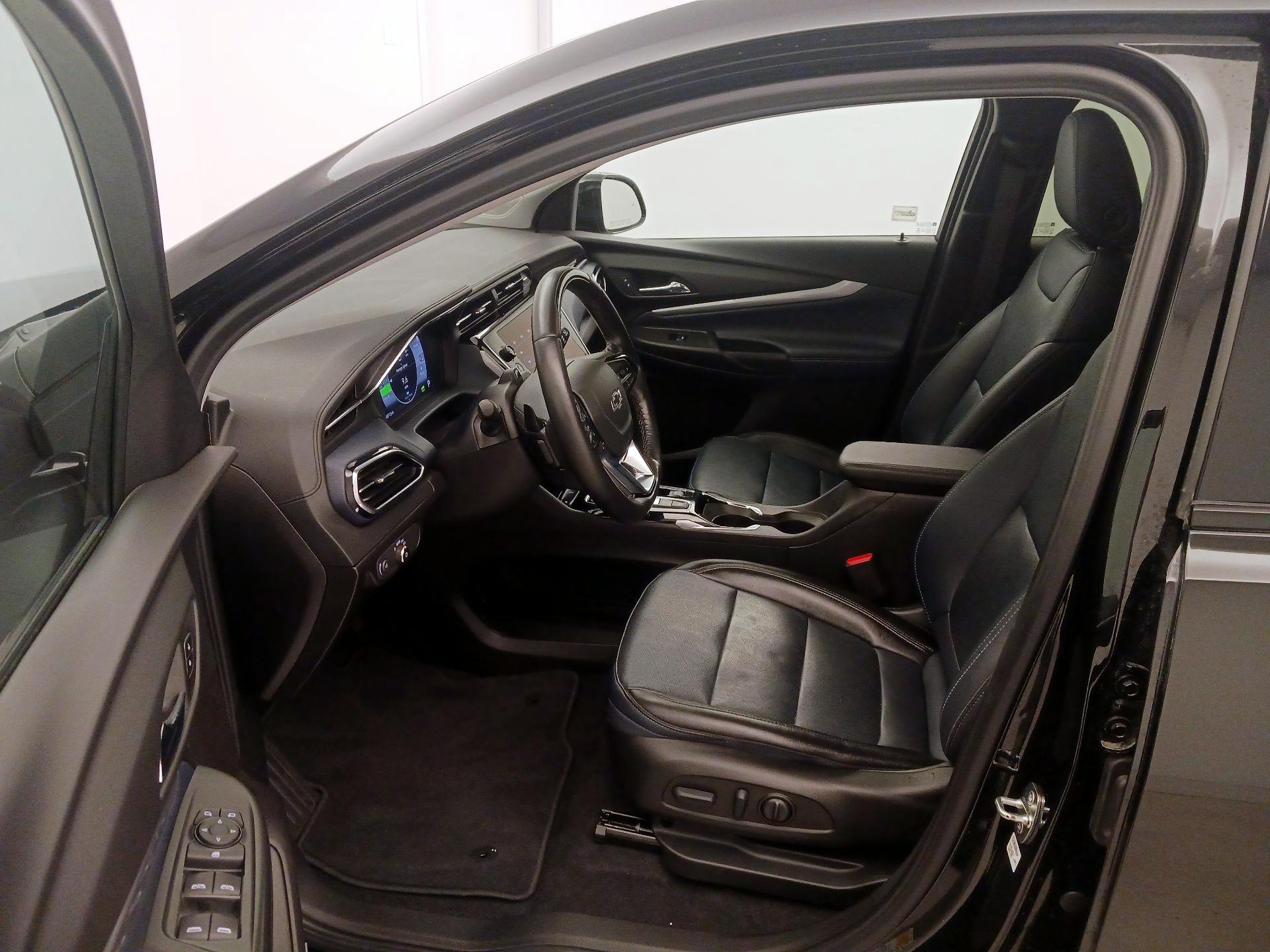 Thumbnail: 2023 Chevrolet Bolt EUV - 11