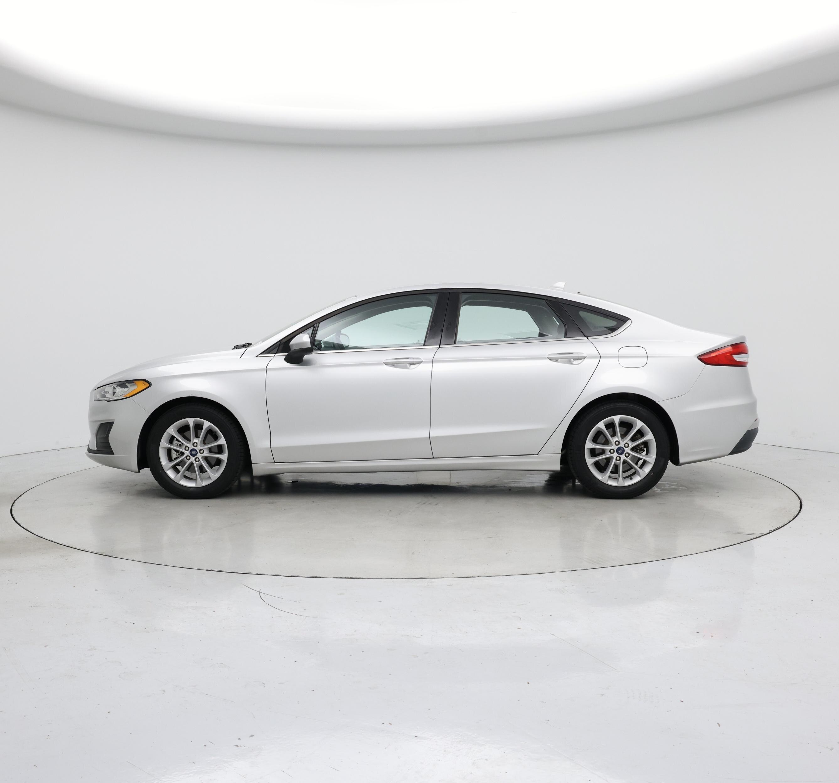Thumbnail: 2019 Ford Fusion - 3