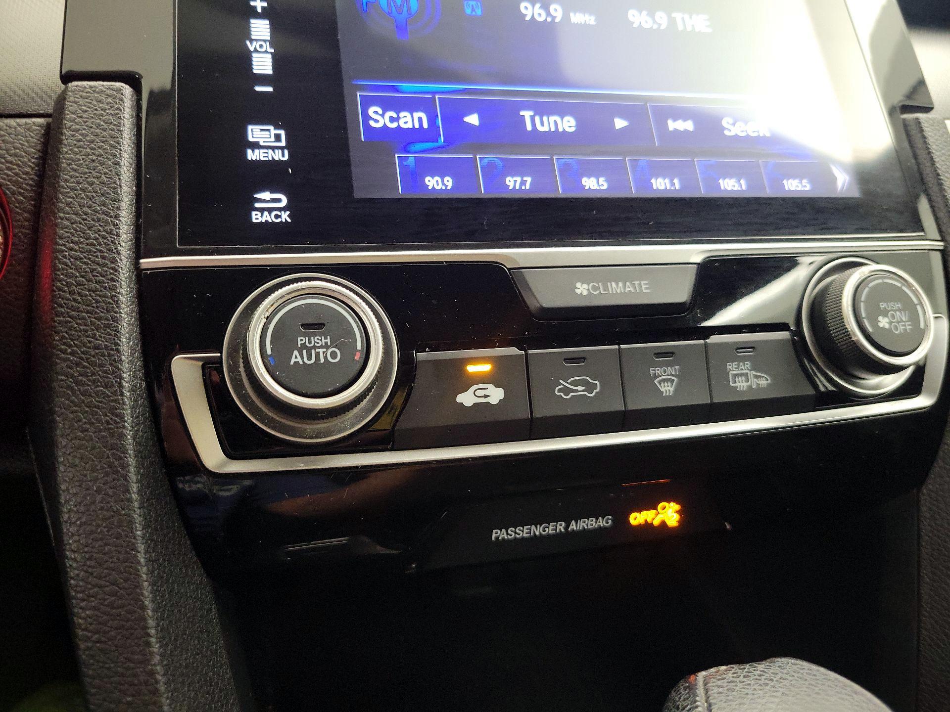 Thumbnail: 2016 Honda Civic - 16