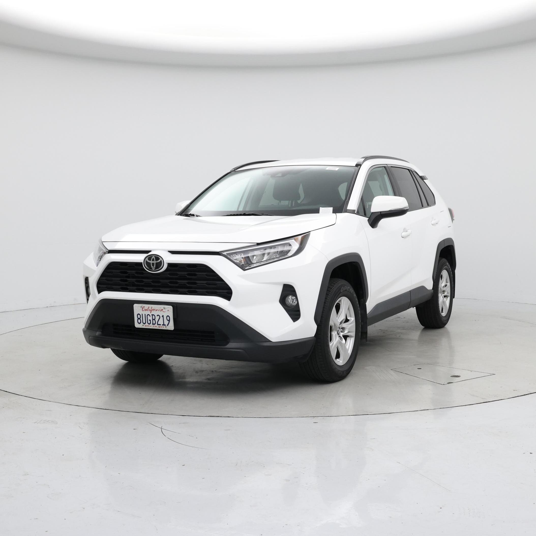 Thumbnail: 2021 Toyota RAV4 - 4