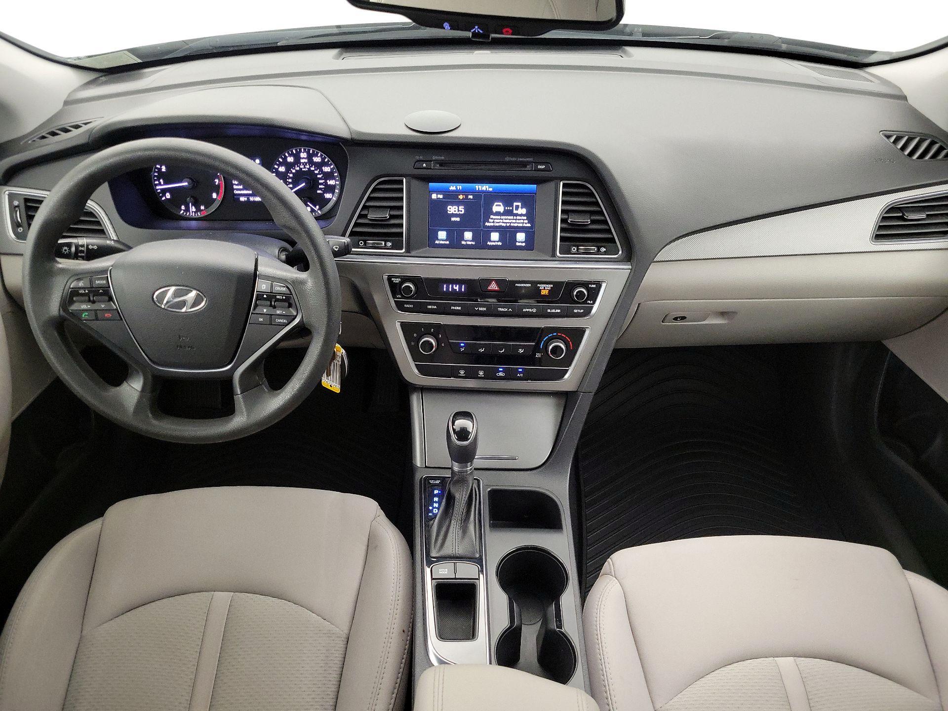 Thumbnail: 2017 Hyundai Sonata - 9