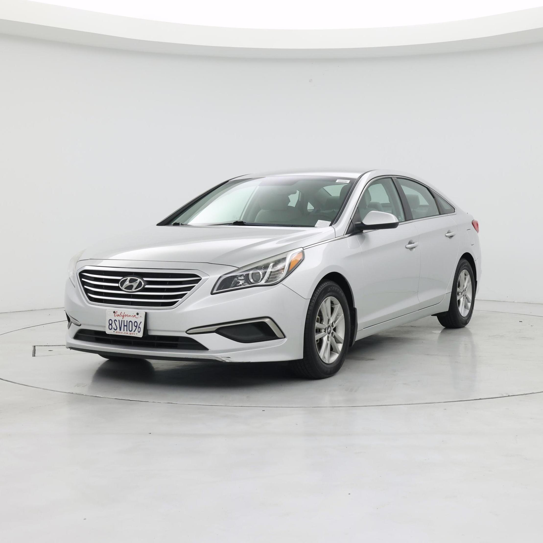 Thumbnail: 2017 Hyundai Sonata - 4