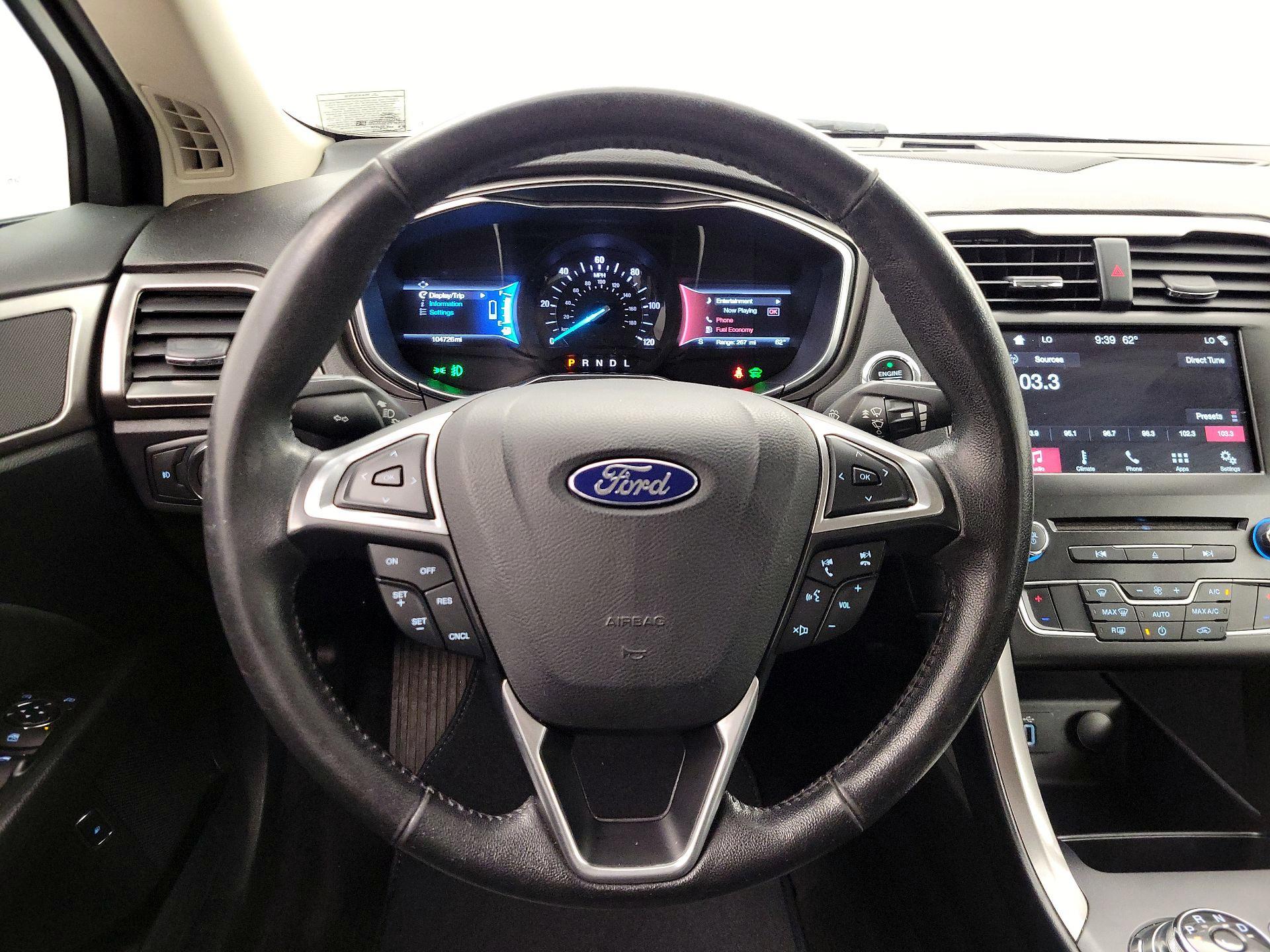 Thumbnail: 2017 Ford Fusion - 10