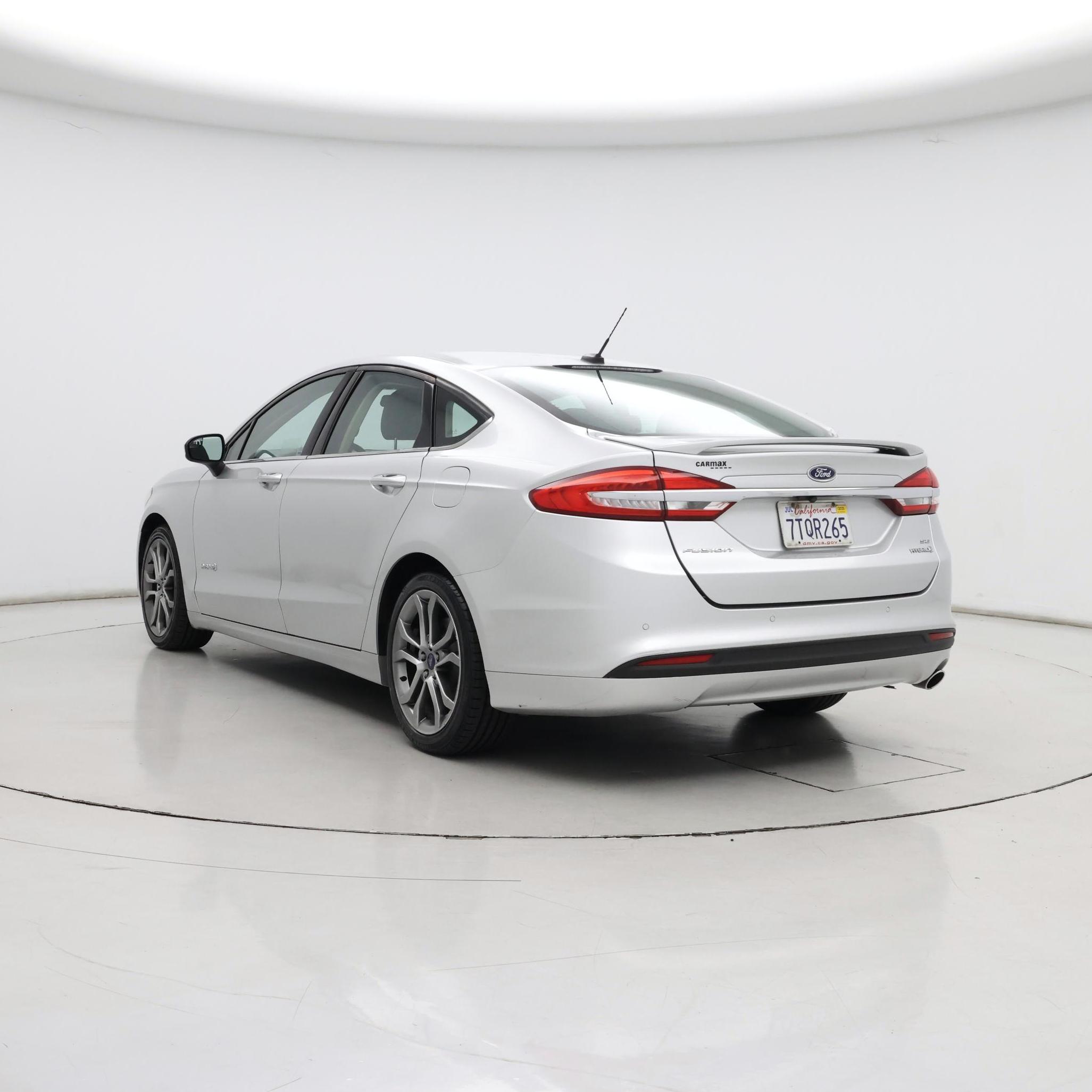 Thumbnail: 2017 Ford Fusion - 2