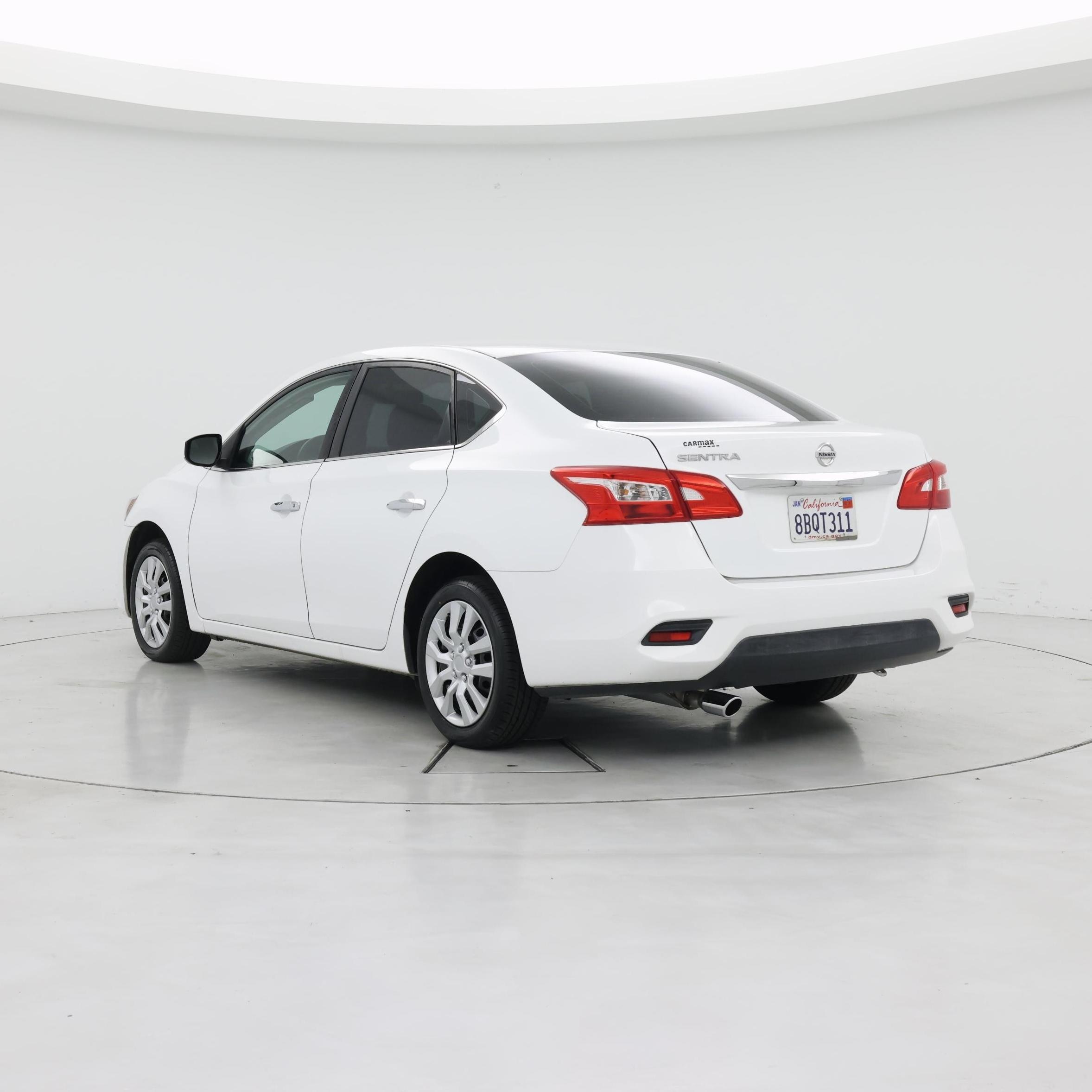 Thumbnail: 2017 Nissan Sentra - 2