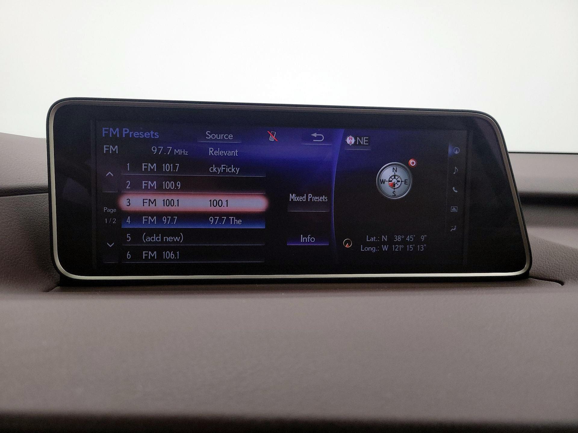 Thumbnail: 2016 Lexus RX - 16