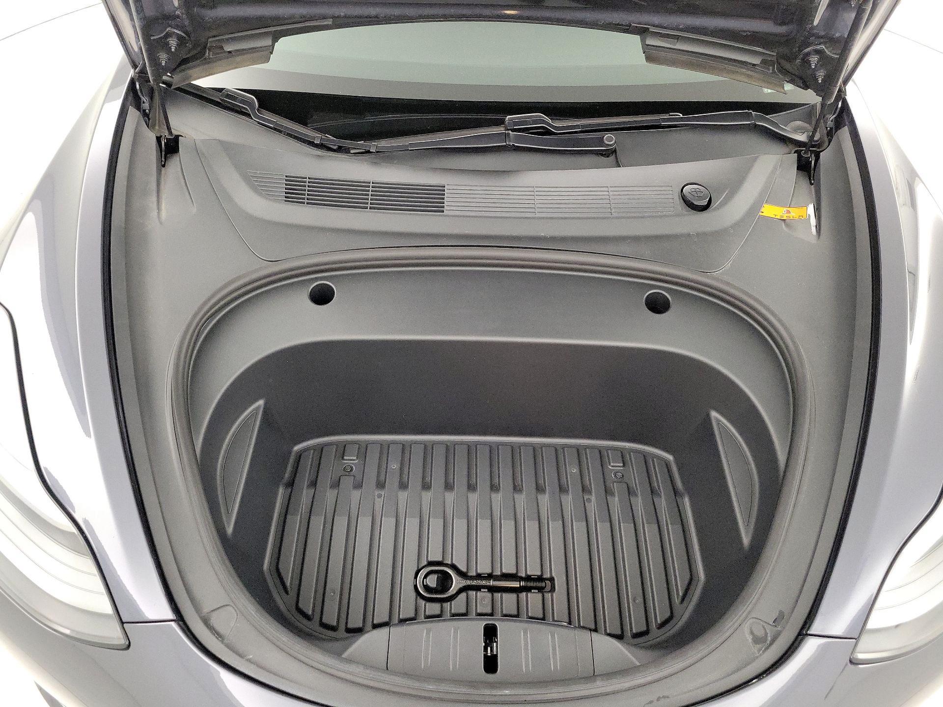 Thumbnail: 2021 Tesla Model 3 - 20