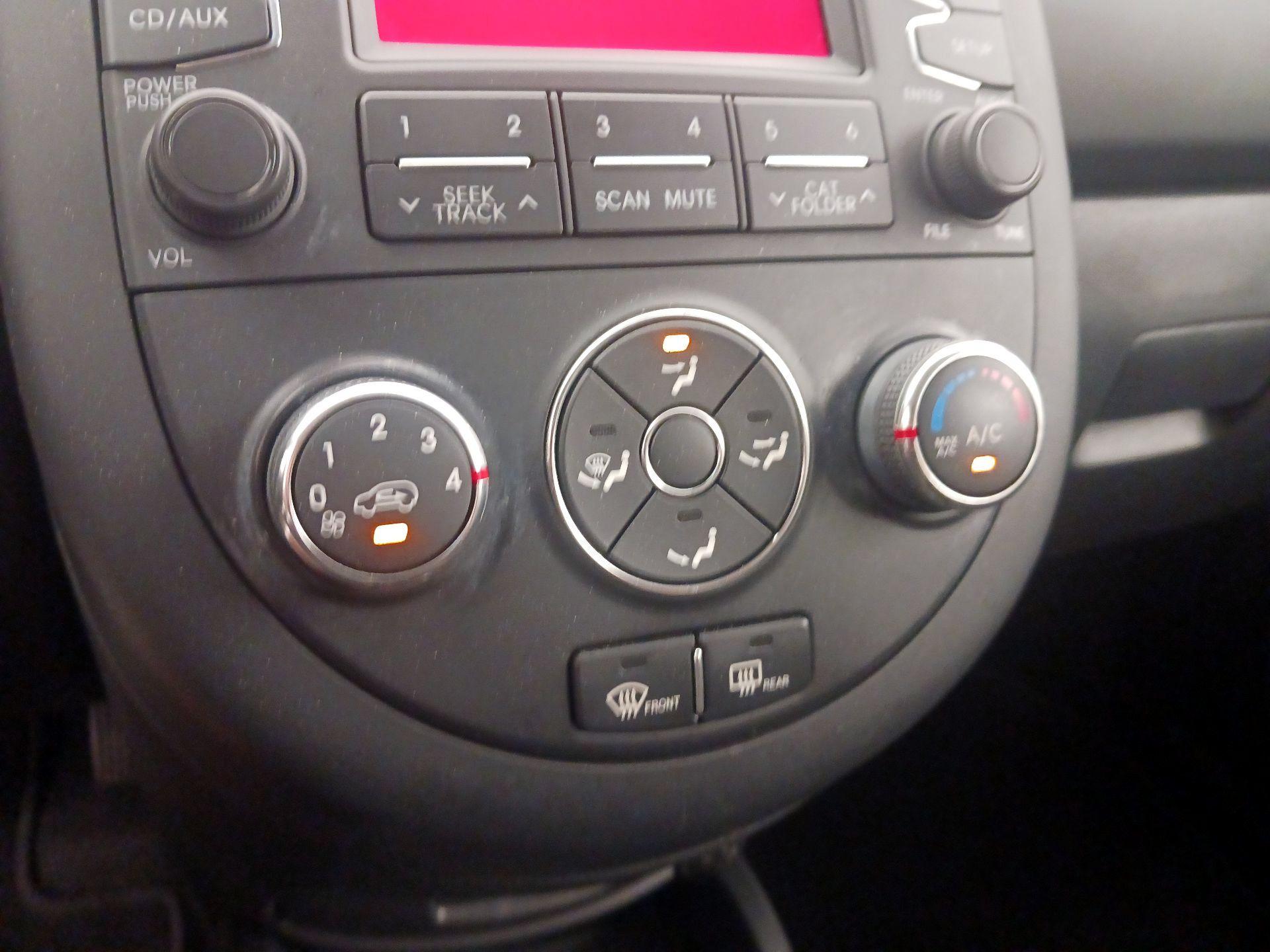 Thumbnail: 2013 Kia Soul - 15