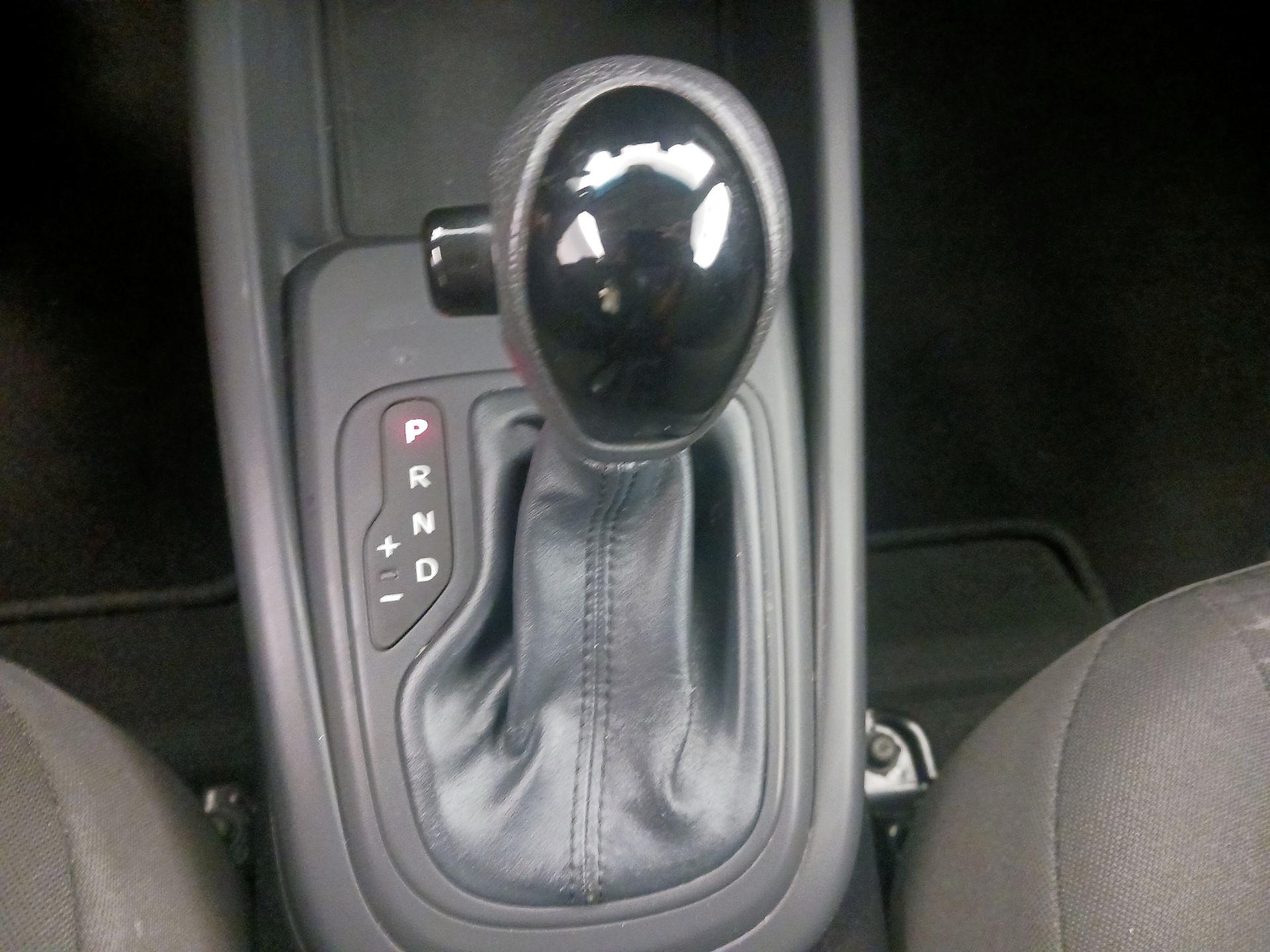 Thumbnail: 2013 Kia Soul - 16