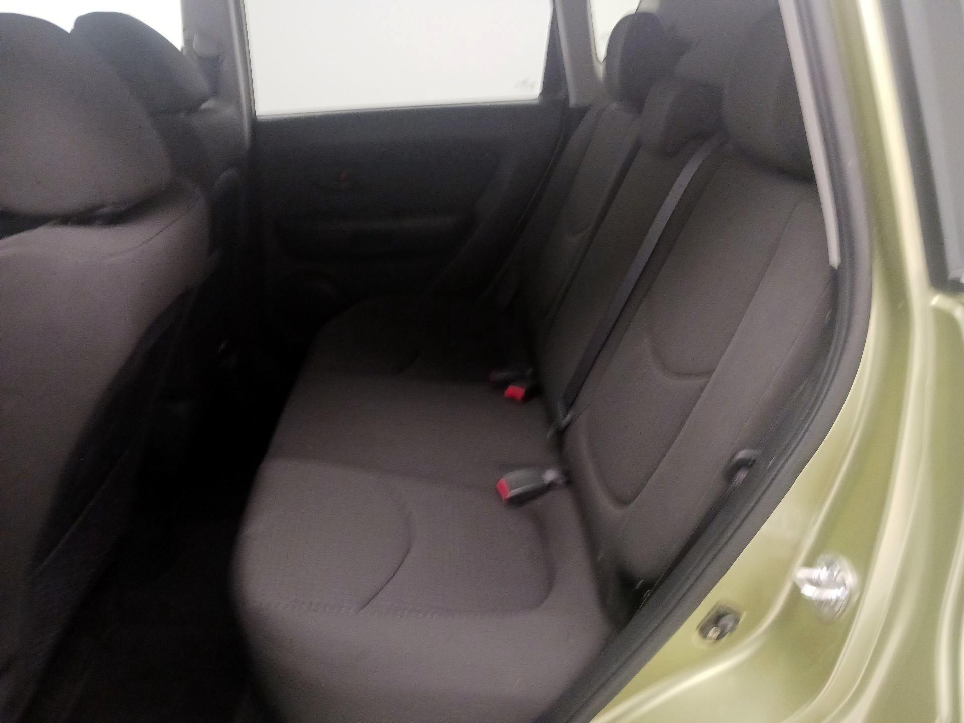 Thumbnail: 2013 Kia Soul - 18