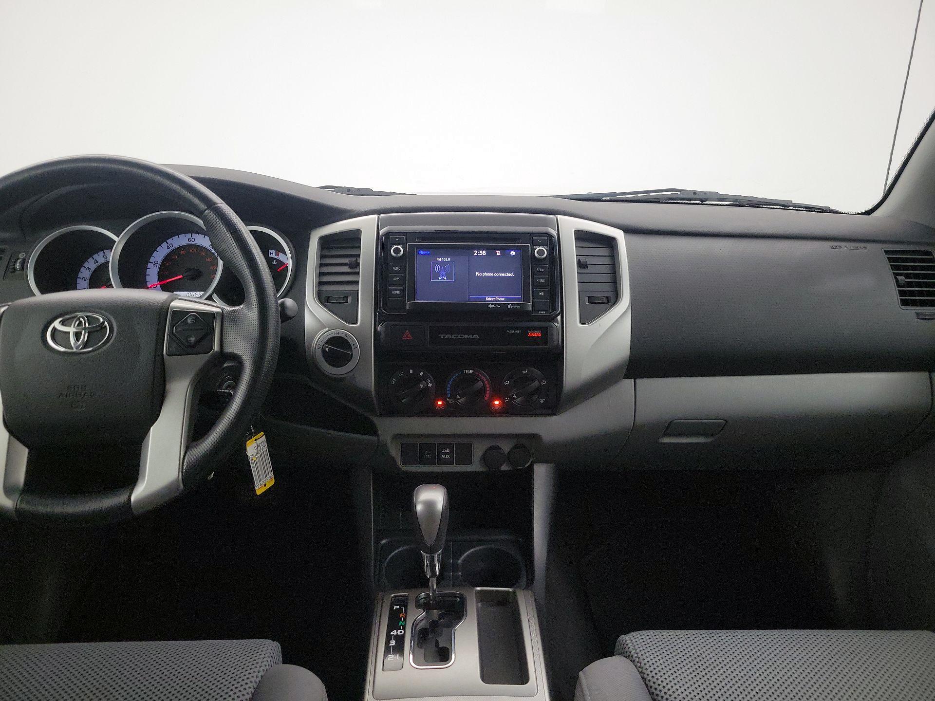Thumbnail: 2015 Toyota Tacoma - 9