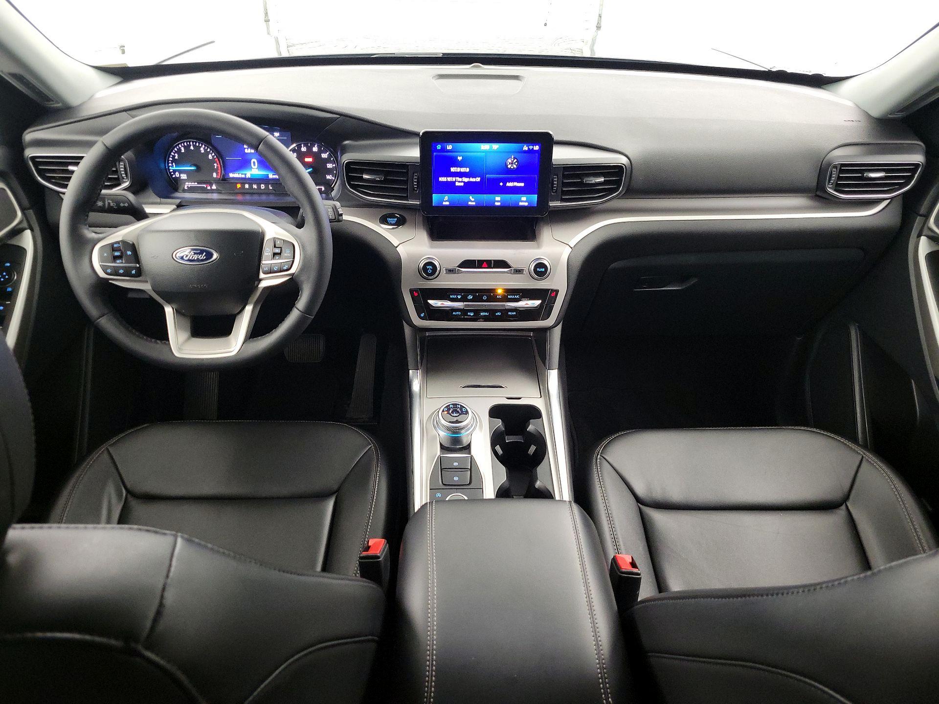 Thumbnail: 2023 Ford Explorer - 9