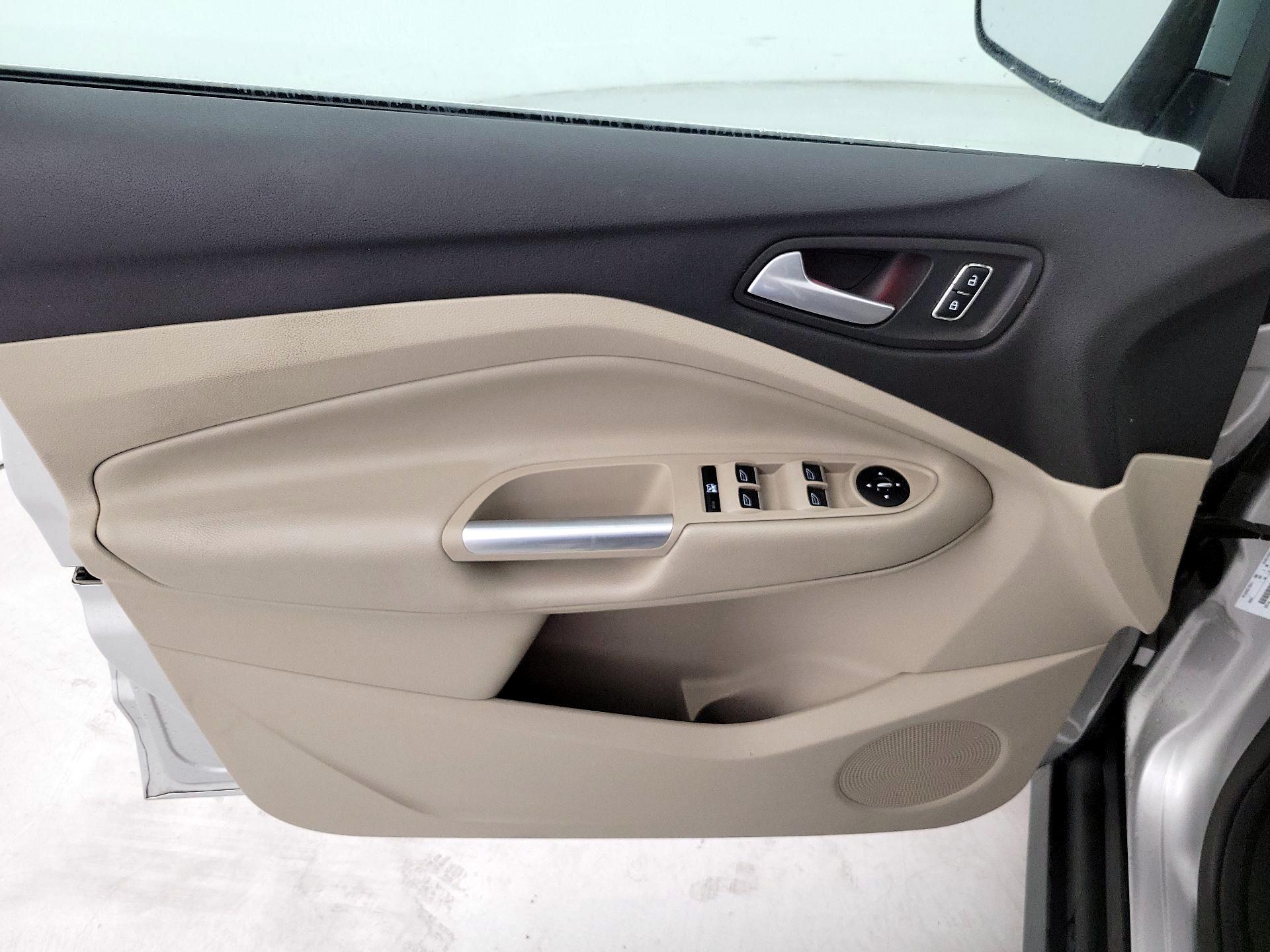 Thumbnail: 2013 Ford C-Max - 12