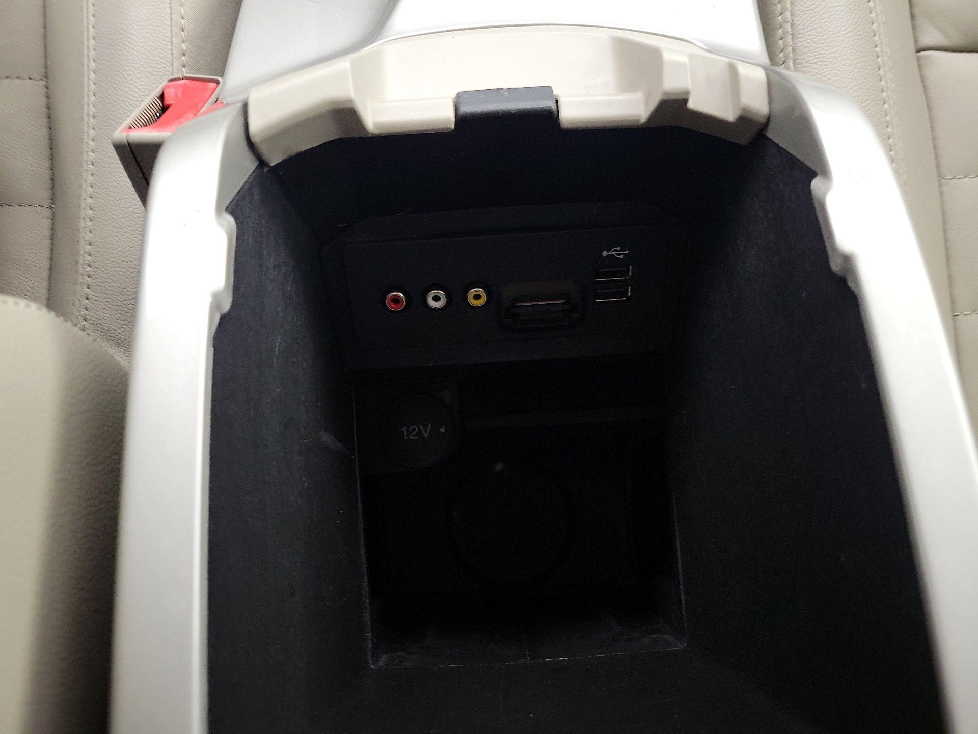 Thumbnail: 2013 Ford C-Max - 18